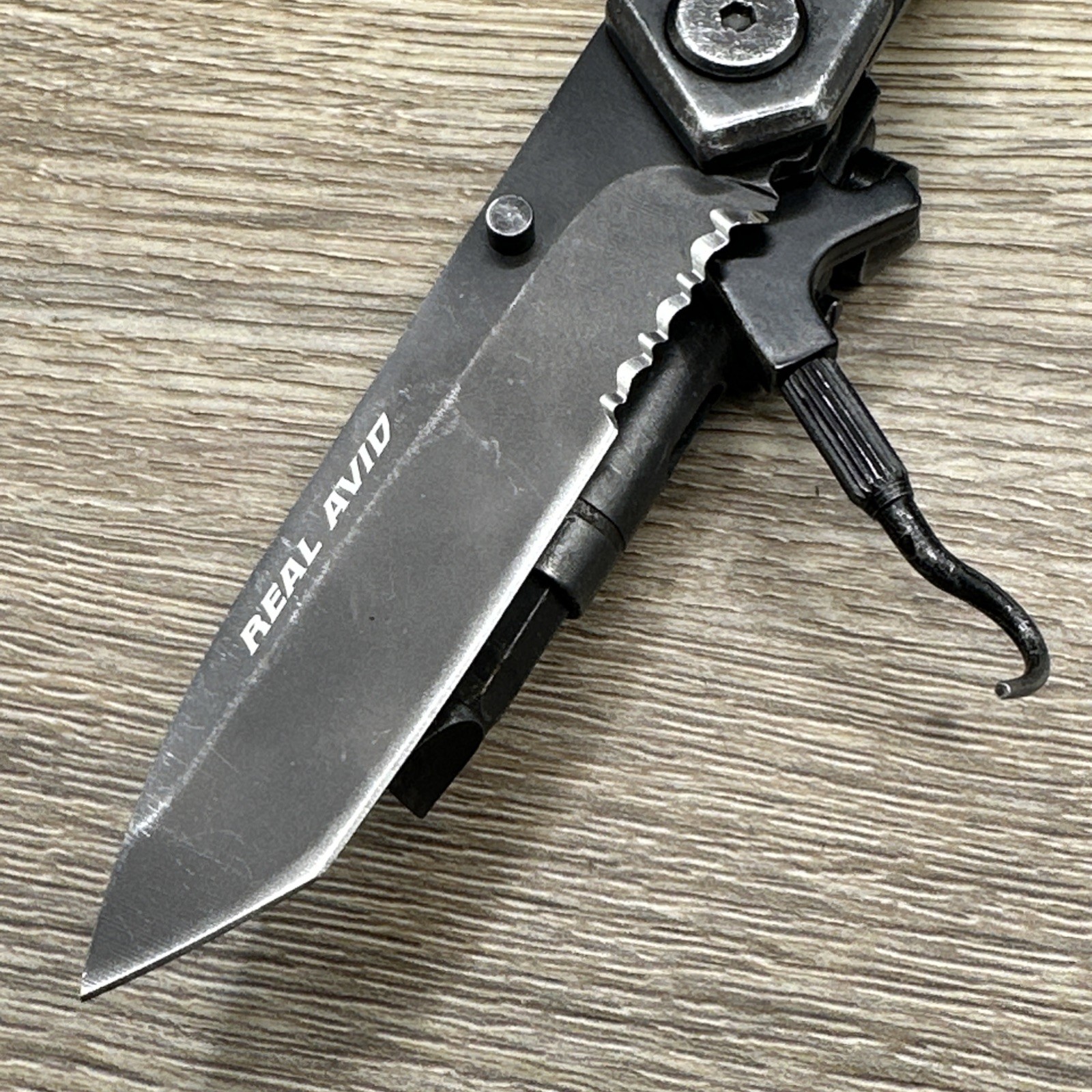 Real Avid Multi-Tool AR15 Hunting Rifle Tool Pliers Knife More!