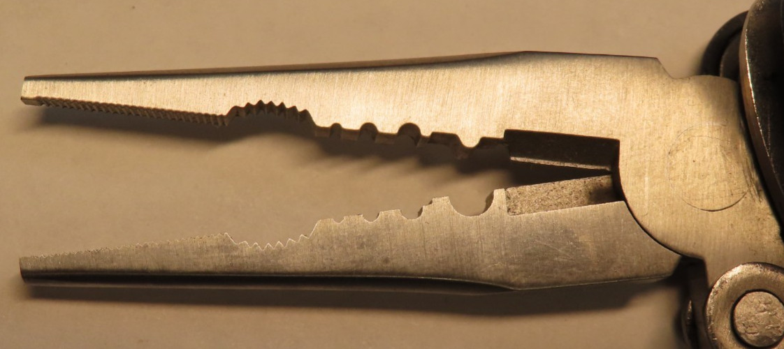 Quarrow MT 11 Multi-tool