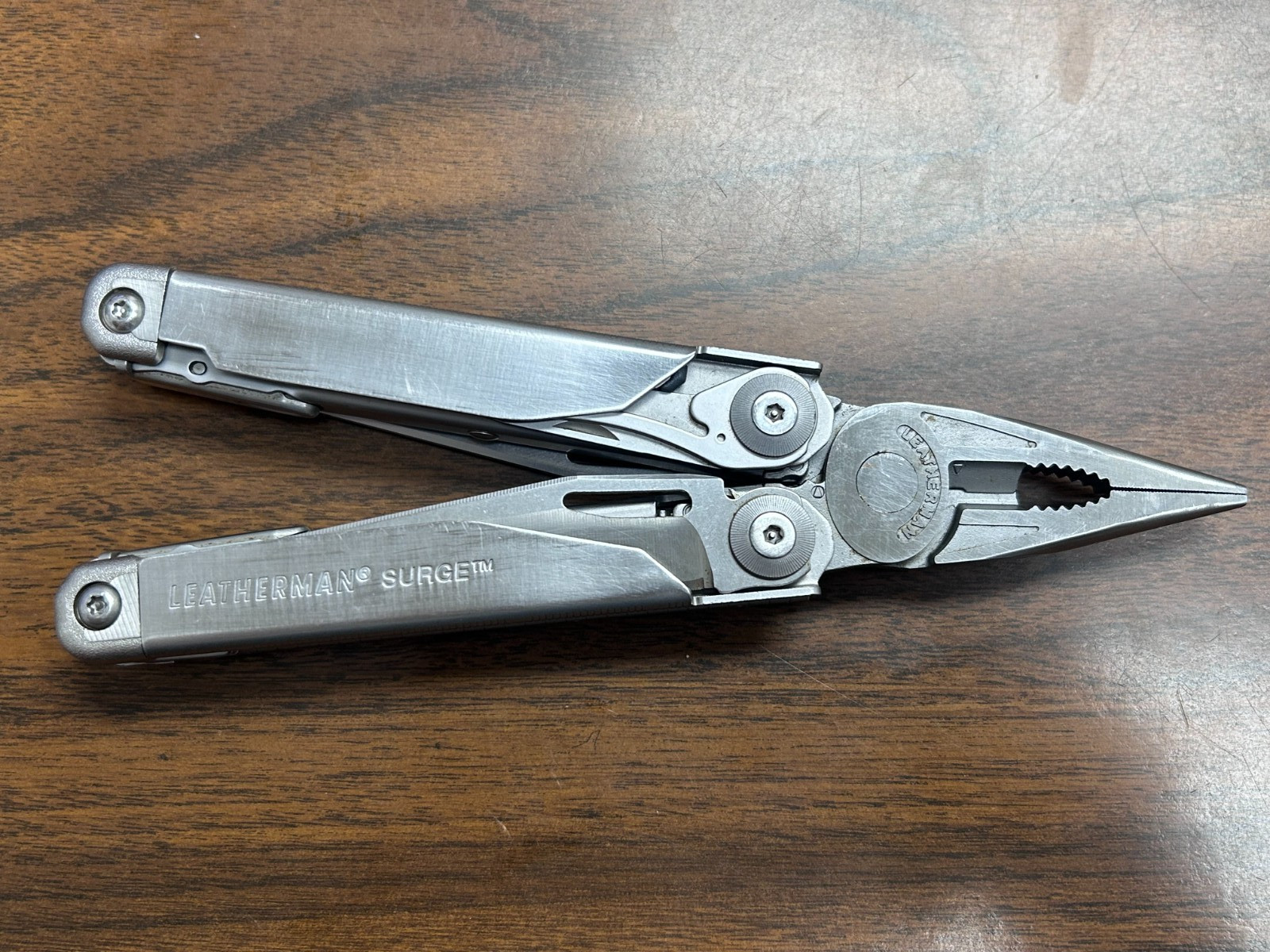 Leatherman Surge Multi-Tool with Black Case & Accessories