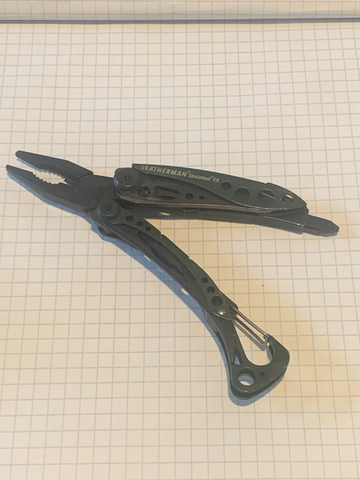 Leatherman Skeletool CX Multi Tool Plain Edge 154CM Blade Green Clean