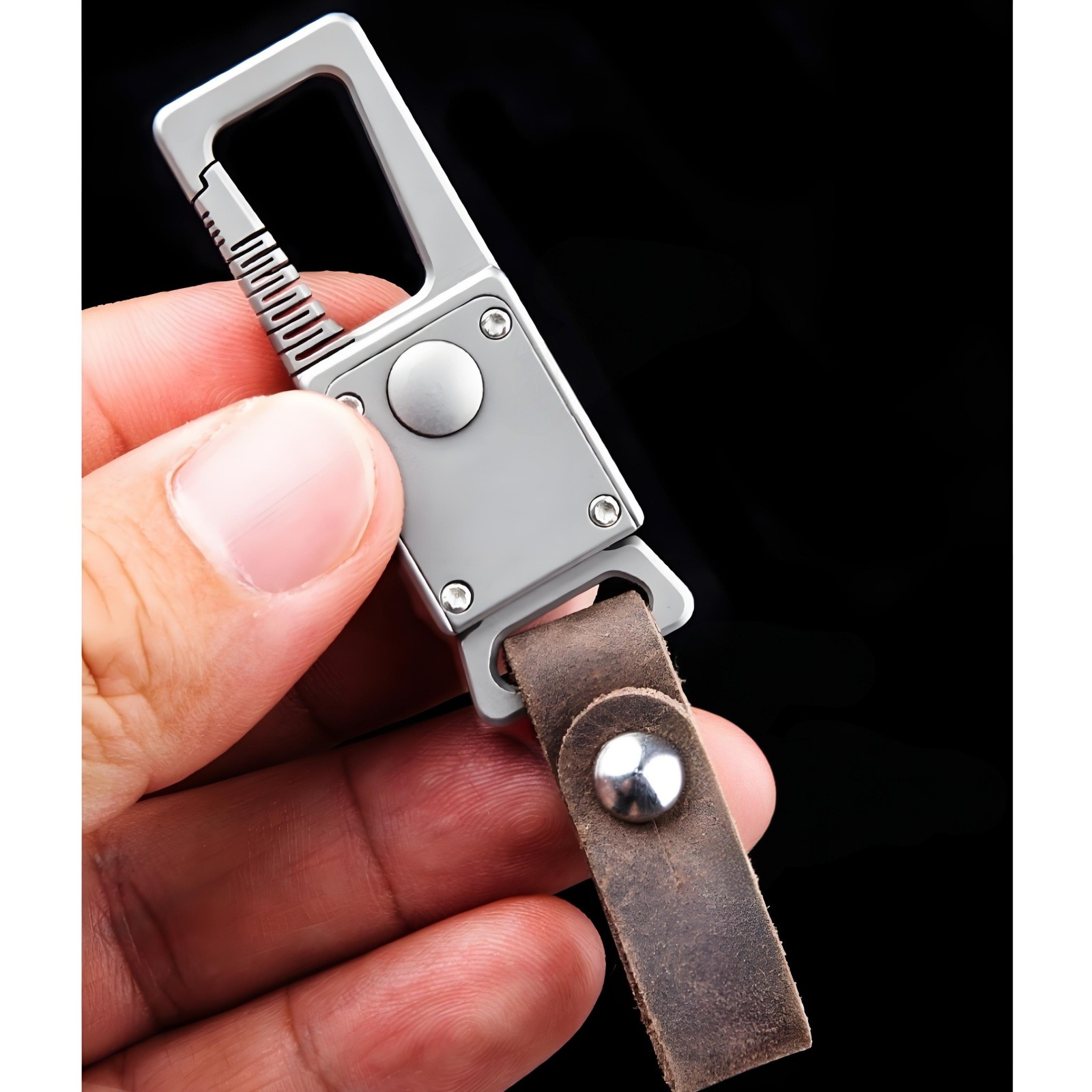 Titanium Alloy Keychain Belt Clip Bag Pendant with Leather Strap Removable