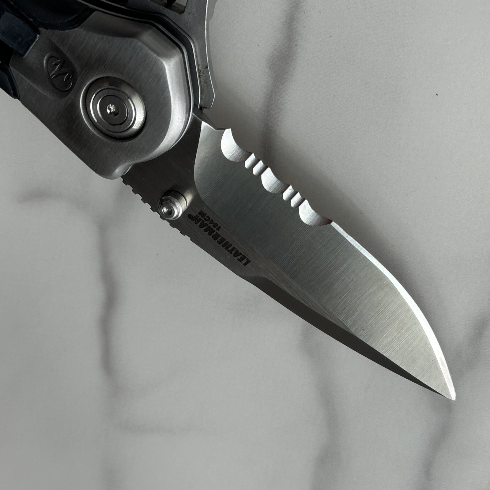 Leatherman K503X Multitool (Similar to K500X K502X K-Series). Combo 154CM Blade