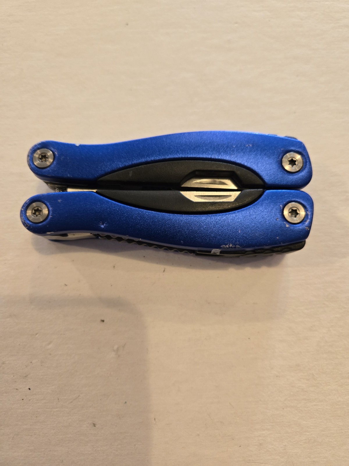 Swiss Force Multi Tool 10 Functions, Blue – (TSA Confiscated)