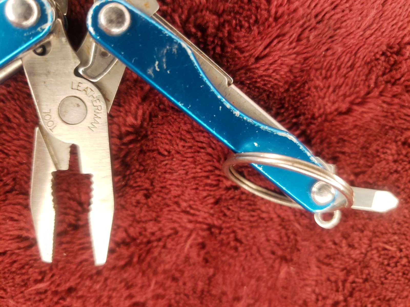 🔪🔪 Leatherman Squirt P4 Multi-Tool Blue Keychain