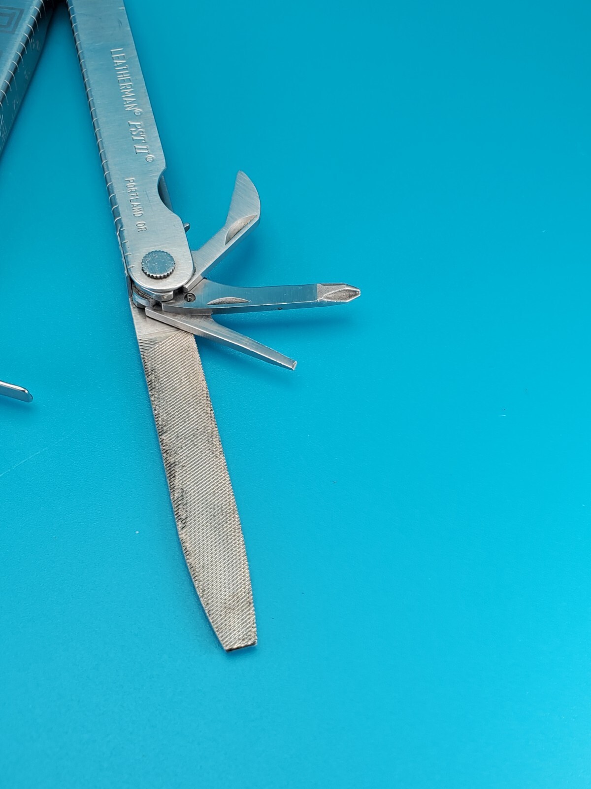 Leatherman PST 2 Multi Tool! 01/01 date stamp! Fast Shipping! With Sheath!