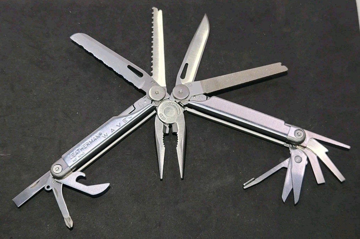 Leatherman Original Wave / Leatherman Wave 1st Generation Multitool Box Complete