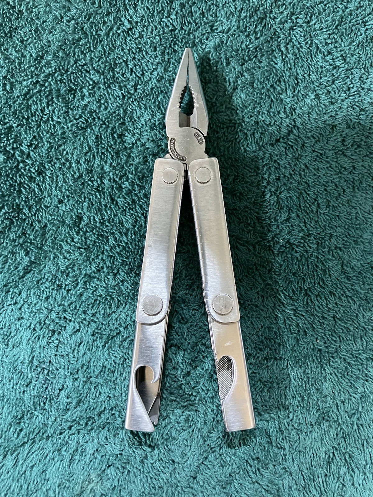 Leatherman MINI TOOL multitool. US PAT PEND on One Side 1986-88