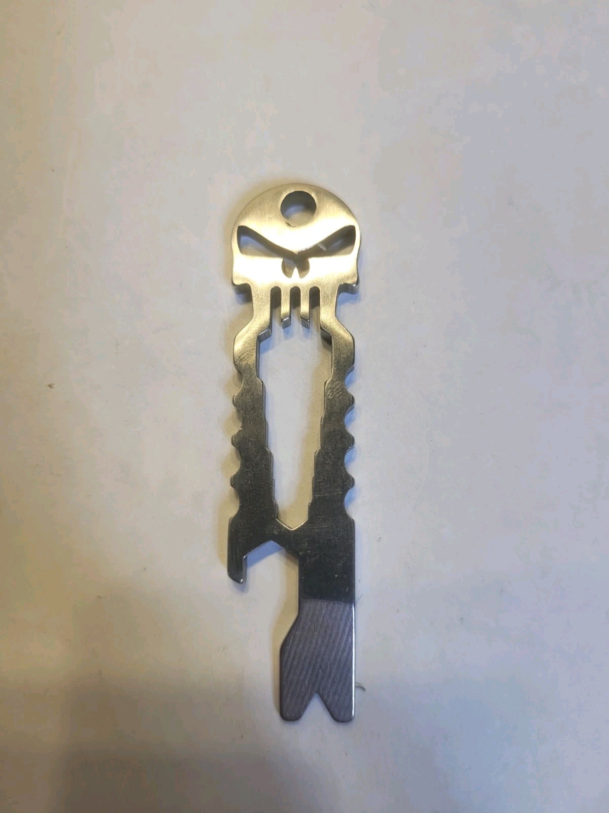 Hot Titanium TC4 Skull Outdoor Keychain Crowbar Tactical Pry Bar Opener Crowbar