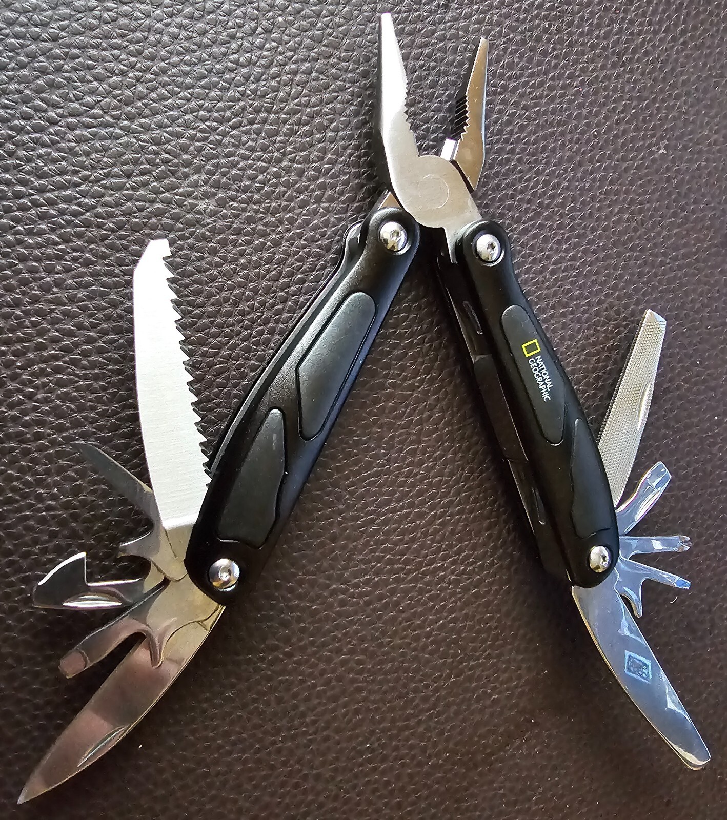 National Geographic 13 in 1 Multifunctional Tool