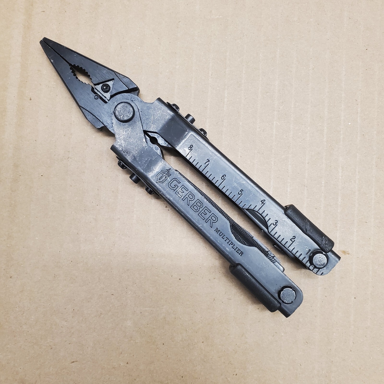 Gerber Multi-Plier Multi Tool Carbide Cutters Needlenose Pliars Multiplier
