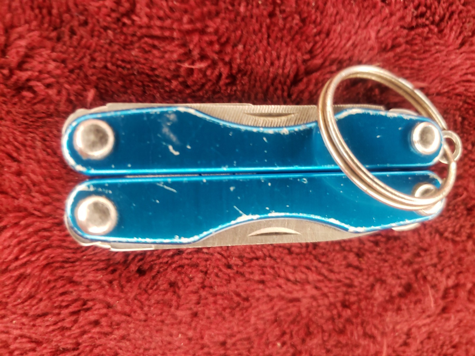 🔪🔪 Leatherman Squirt P4 Multi-Tool Blue Keychain