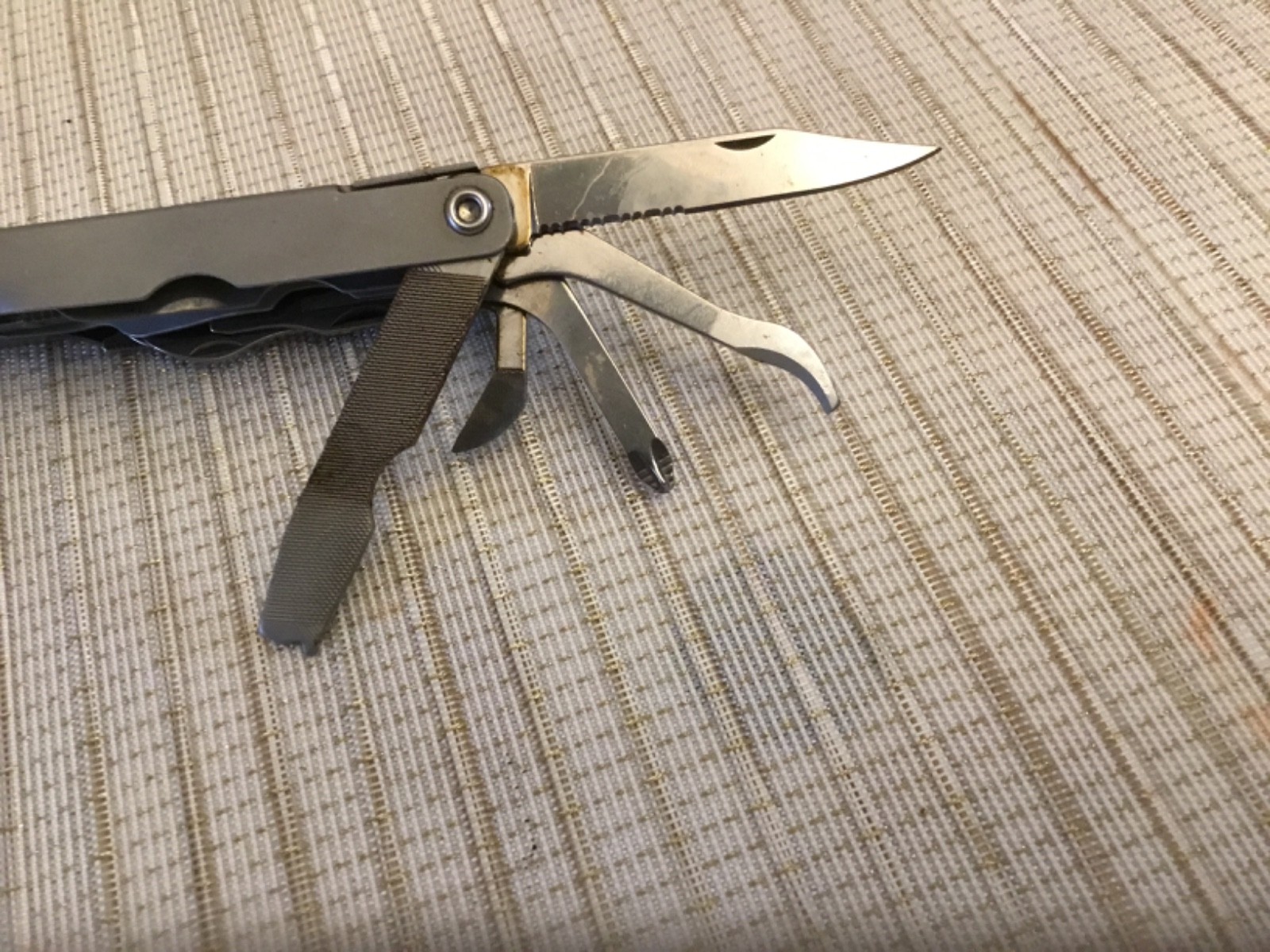 Schrade Tough Tool ST1 Multi-Tool USA Very Nice