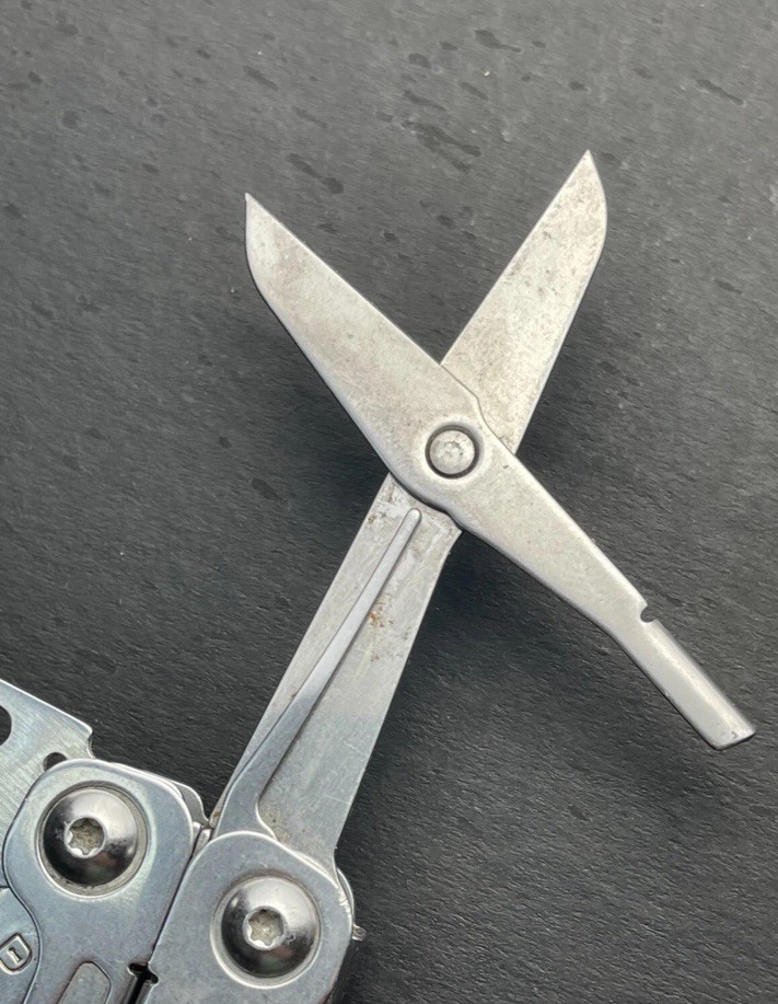 Leatherman Stainless Steel Wingman Multi Tool Scissors Knife Plier SKU.KN.0001