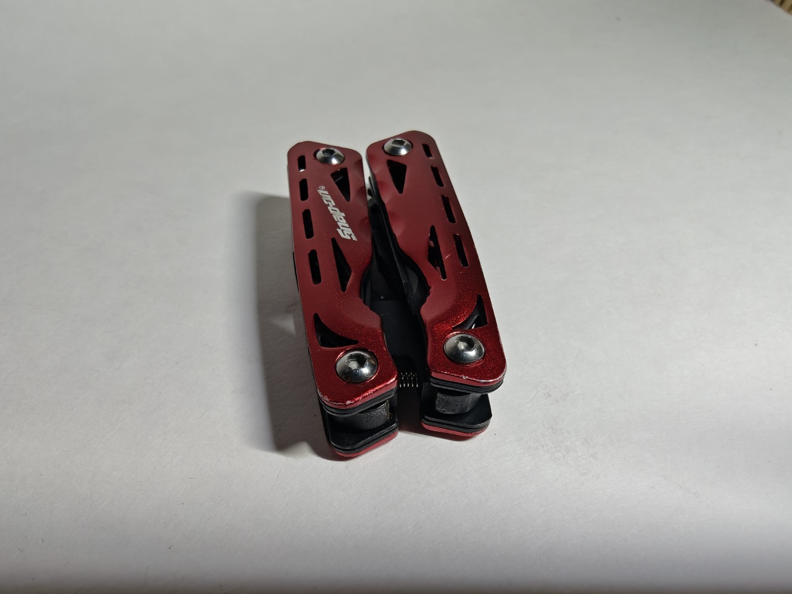 Snap-On Tools Red Multi-Tool Folding Pocket Knife w/ Pliers – Compact Tool