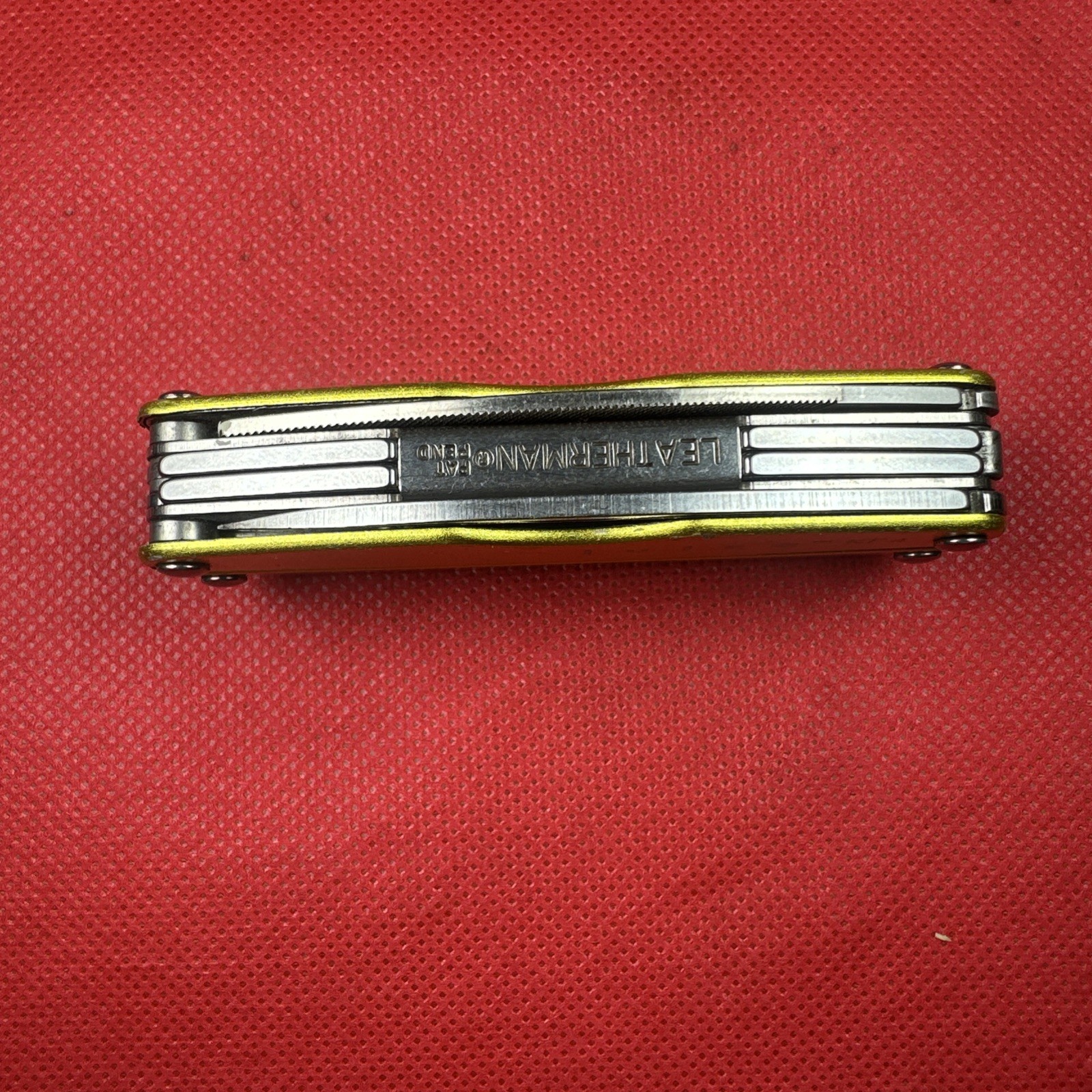 Rare & Discontinued Solar Yellow Leatherman Juice KF4, Fish, Home, Great EDC