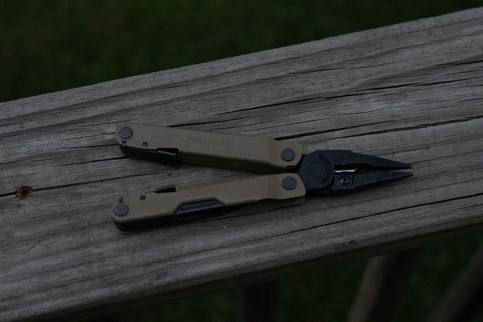 Leatherman Rebar Multi-Tool Coyote Tan