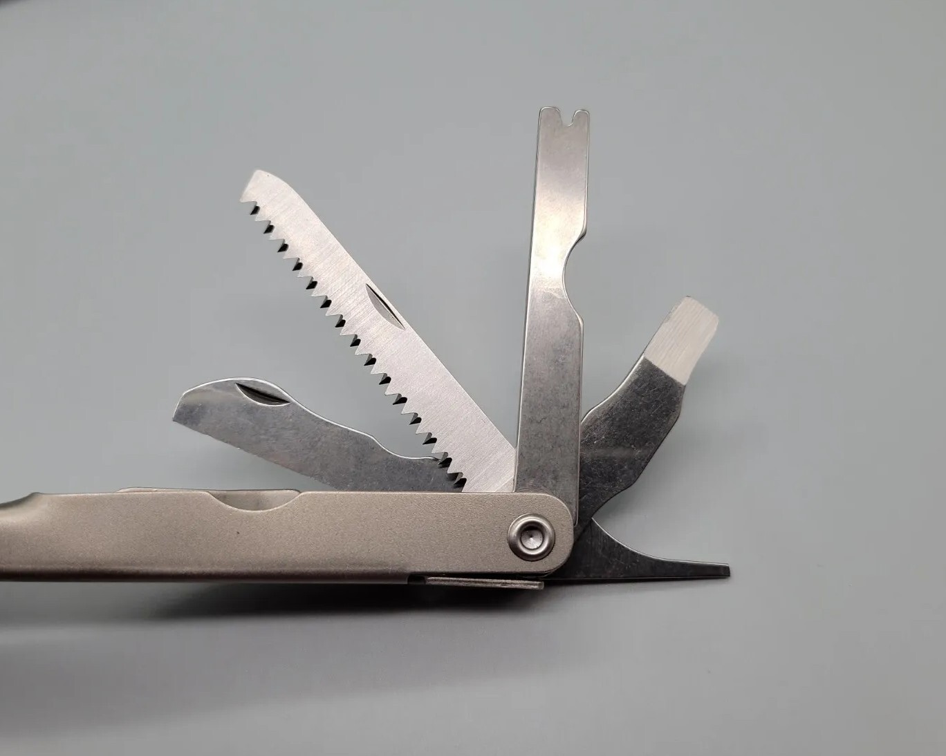 Schrade Tough Tool ST1 Multi-tool w/ SHEATH USA Version * Engraved