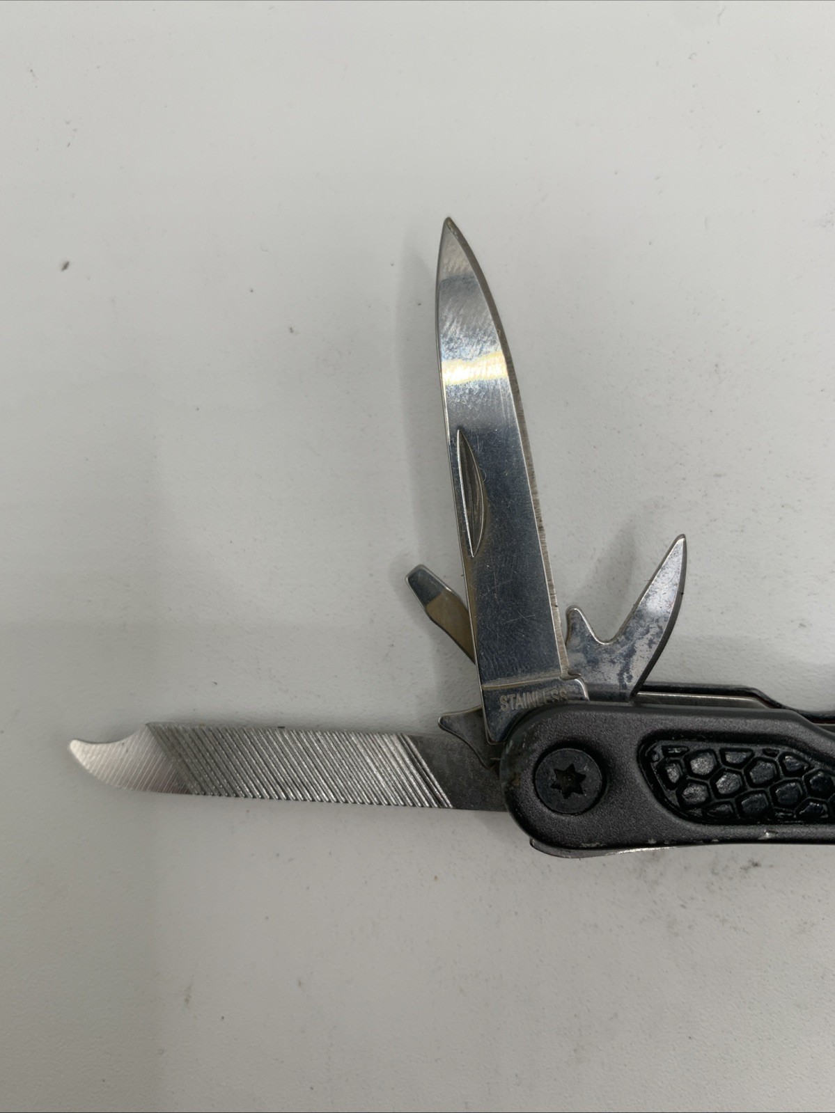 Craftsman 10-in-1 Mini Pocket Multi Tool w/Black Handle (No. 93884)