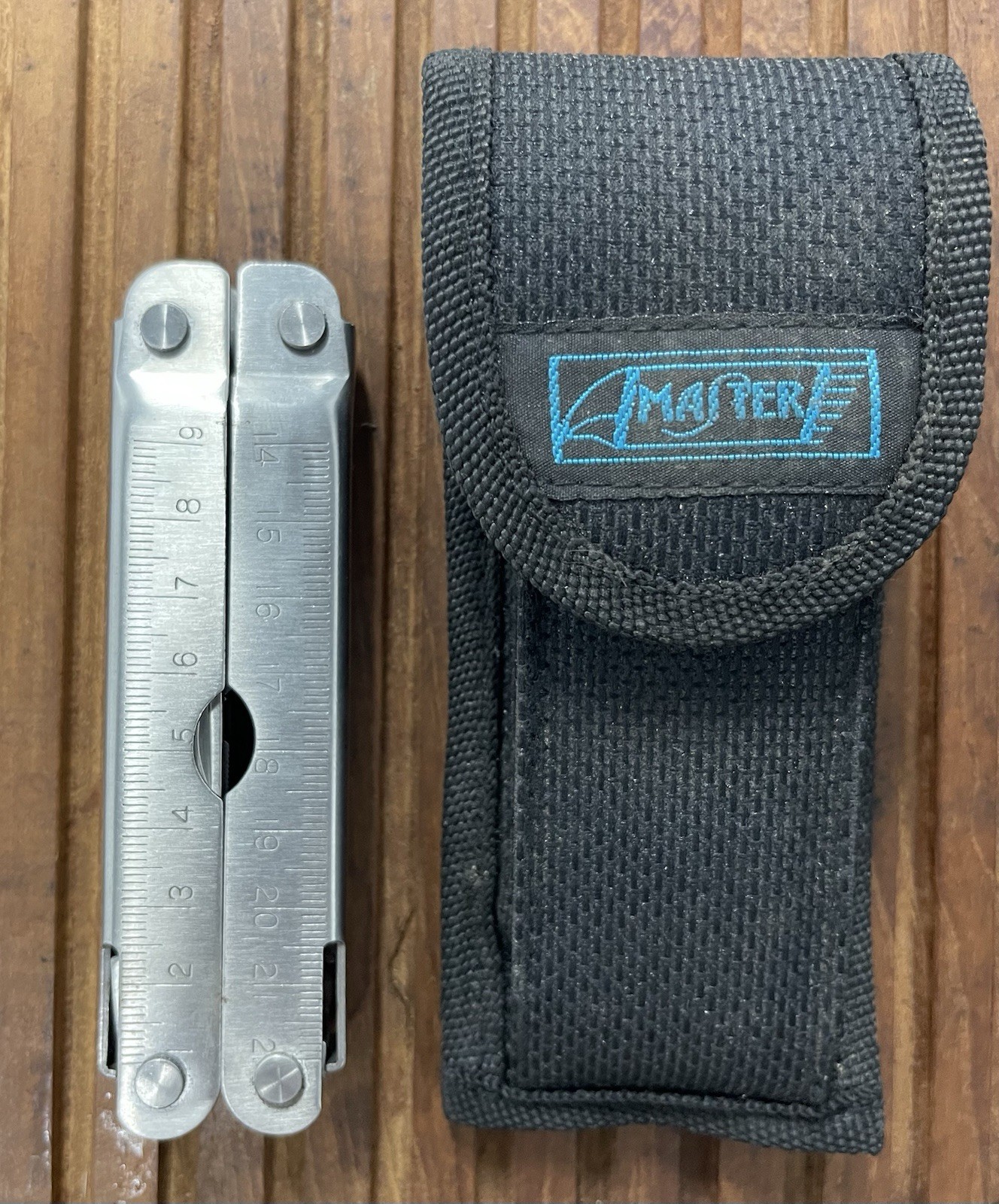 Master Tool Multi Tool Pocket Knife