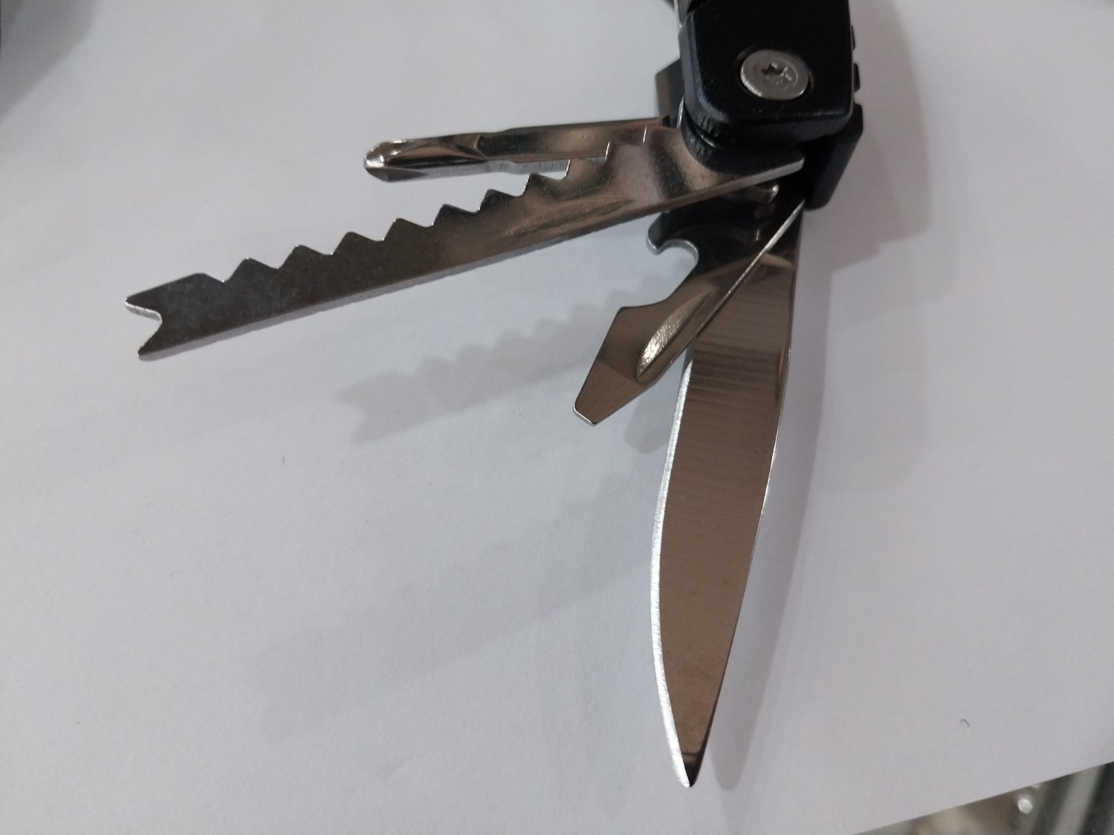WORKZONE Multi Tool PLIERS IN POUCH