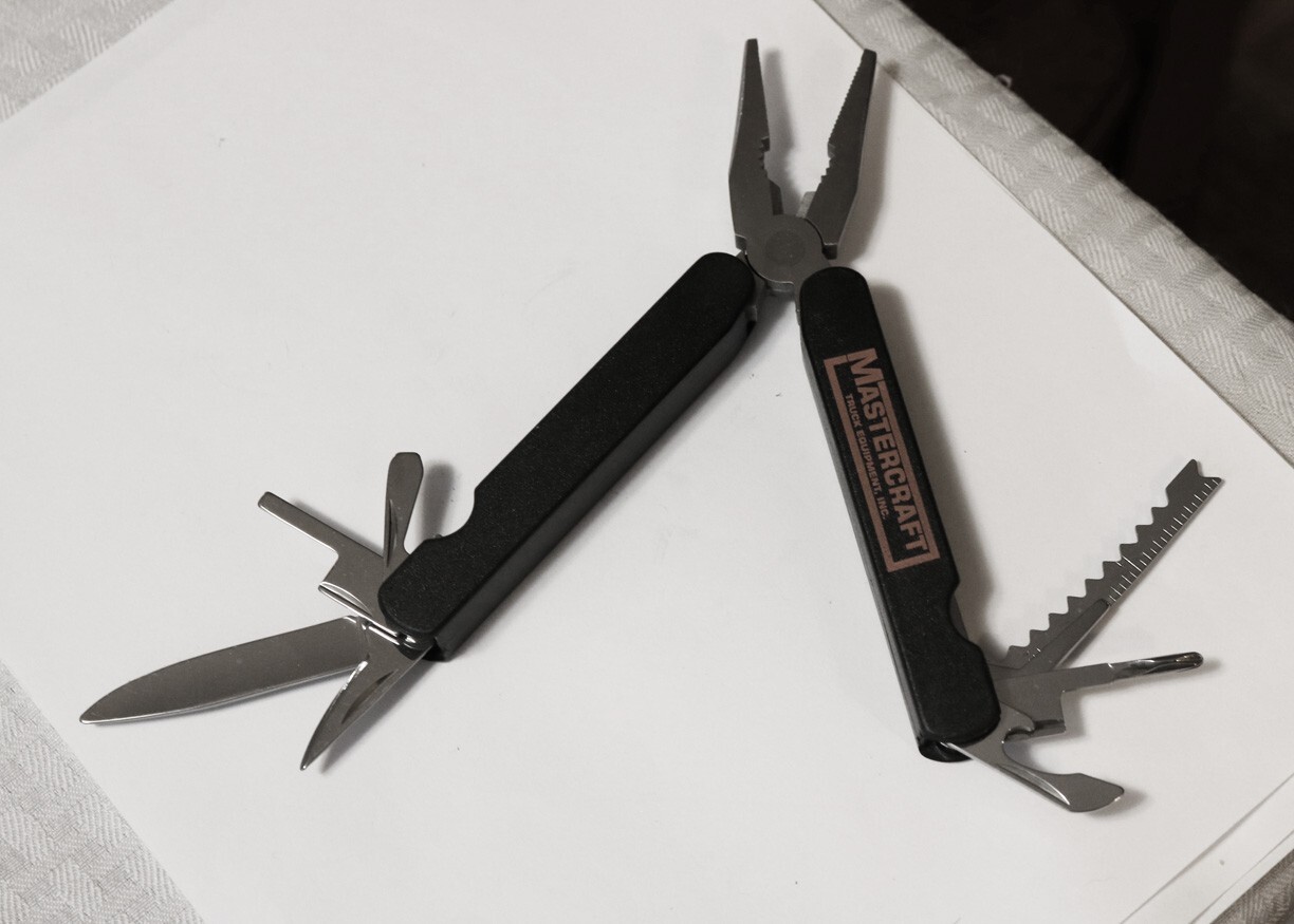 Mastercraft Truck Equipment Inc Multi-Tool NEW OLD STOCK