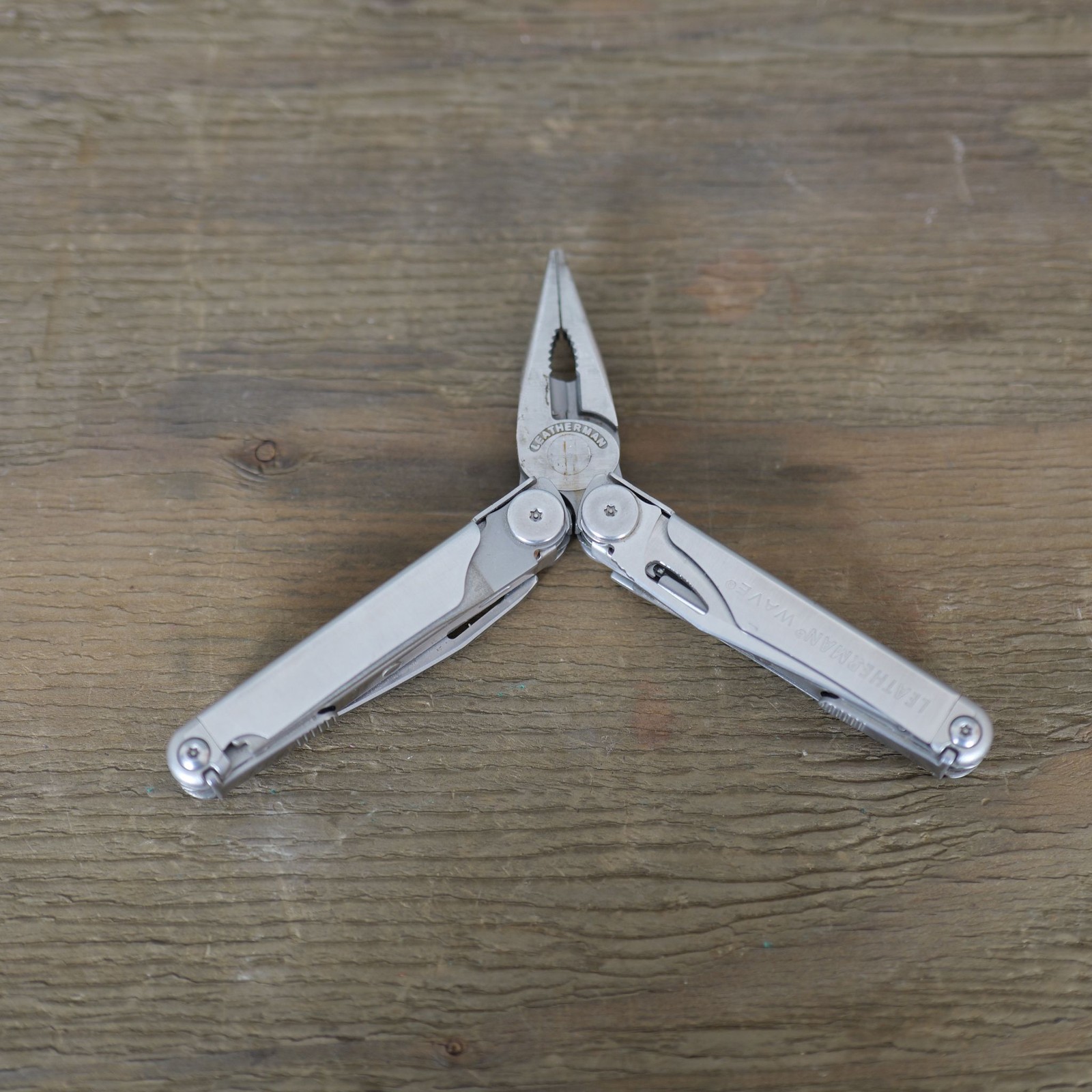 Leatherman Wave Multi-Tool Stainless Steel Pliers Pocket Knife Multitool Used