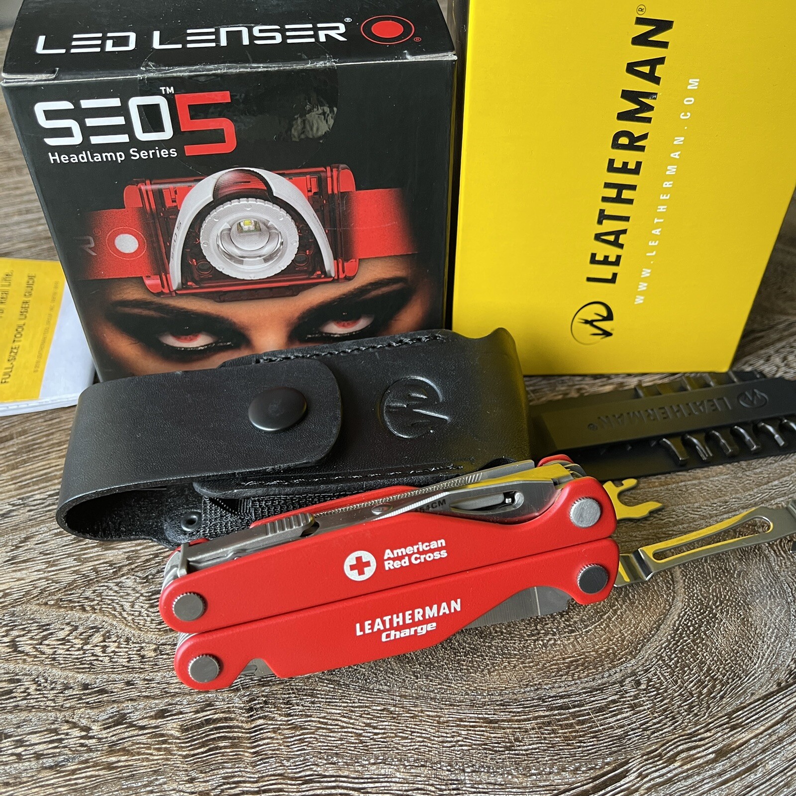 Collectible Limited Edition Set: Leatherman Charge American Red Cross multi tool