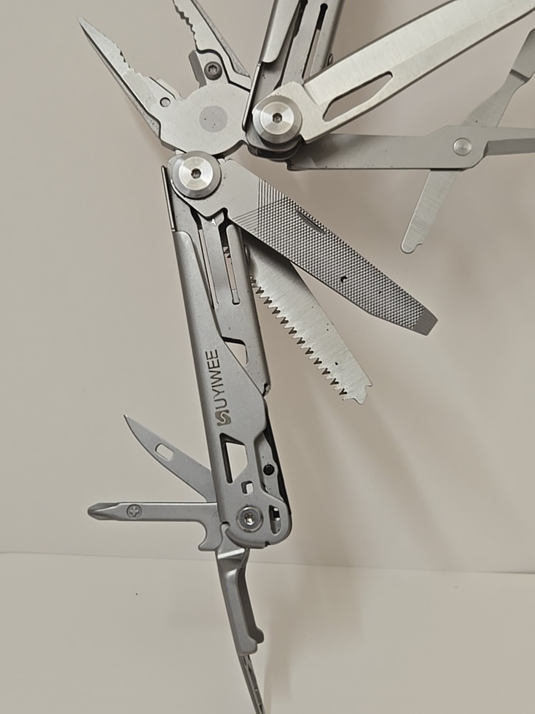 NexTool Flagship Captain Multi Tool Locking Mechanism Stainless Handles