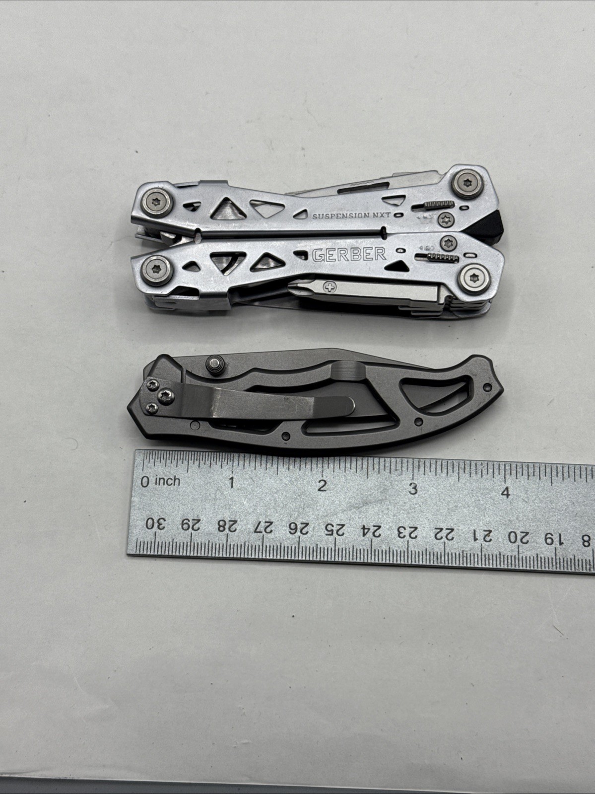 Gerber Suspension NXT & Paraframe II Knife Combo – Silver & Ti Grey
