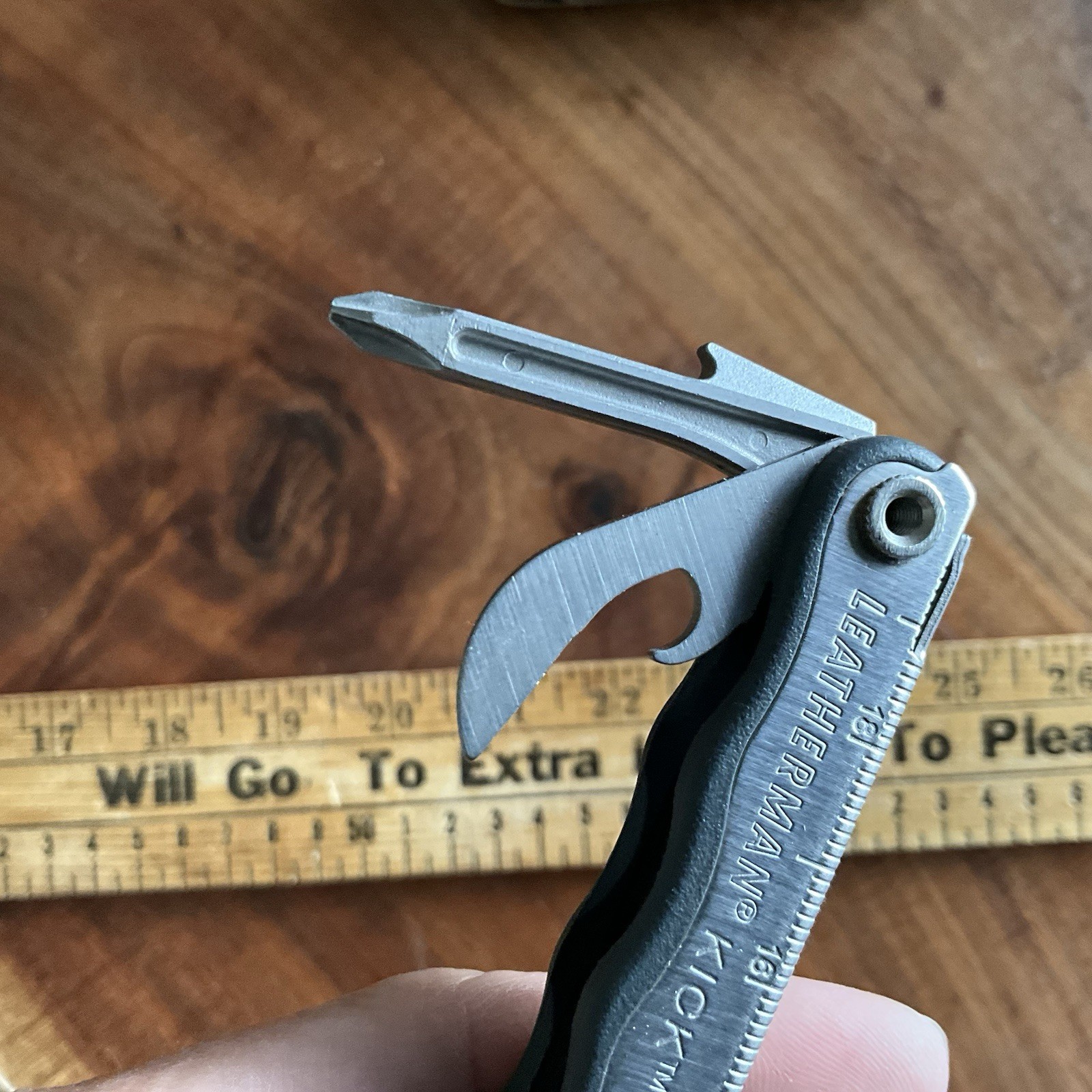 Vintage Leatherman Kick Folding Multi Tool Pliers Knife w Sheath May 2008 Date