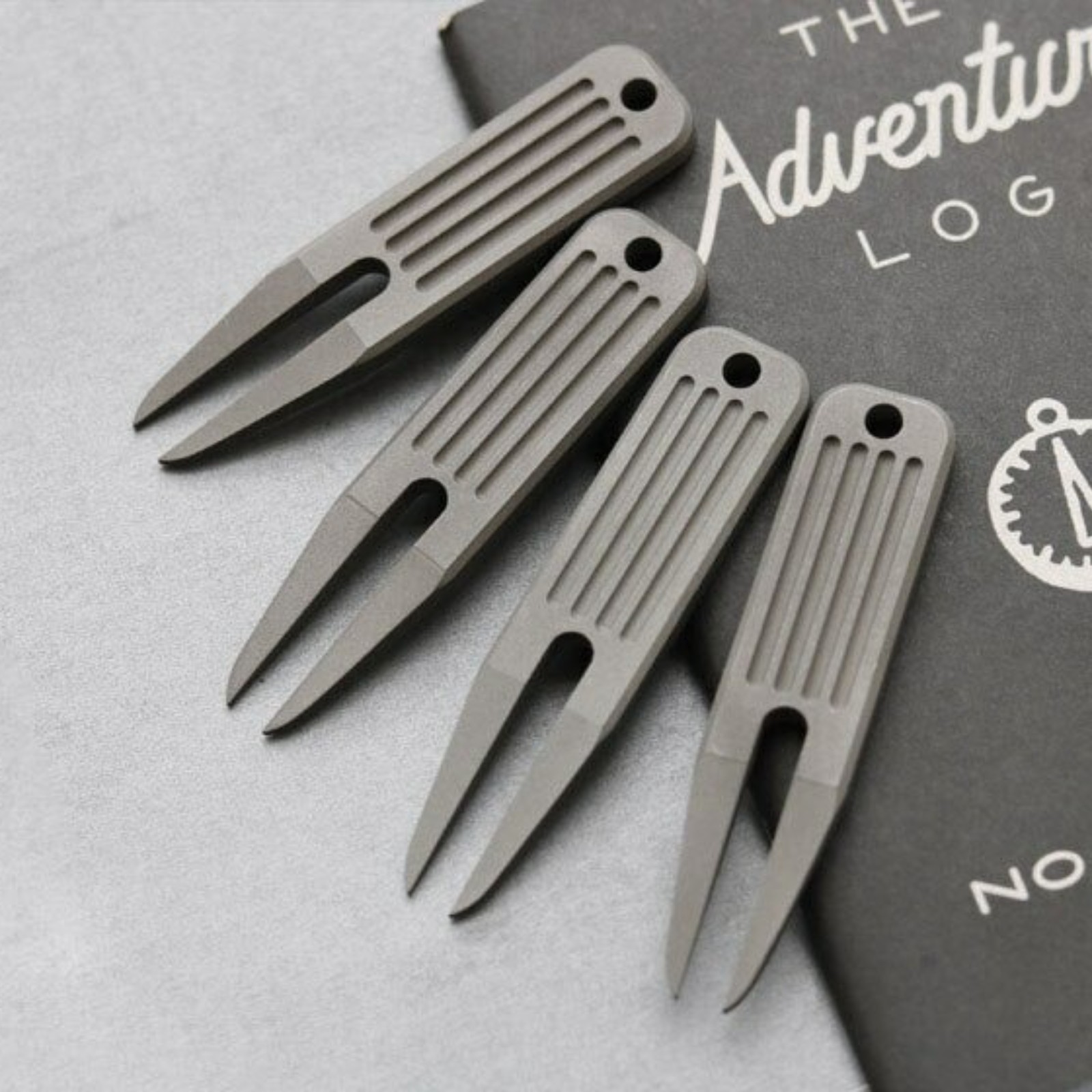 Brand New High Quality 1 Piece Titanium Alloy TC4 Golf Divot Tools