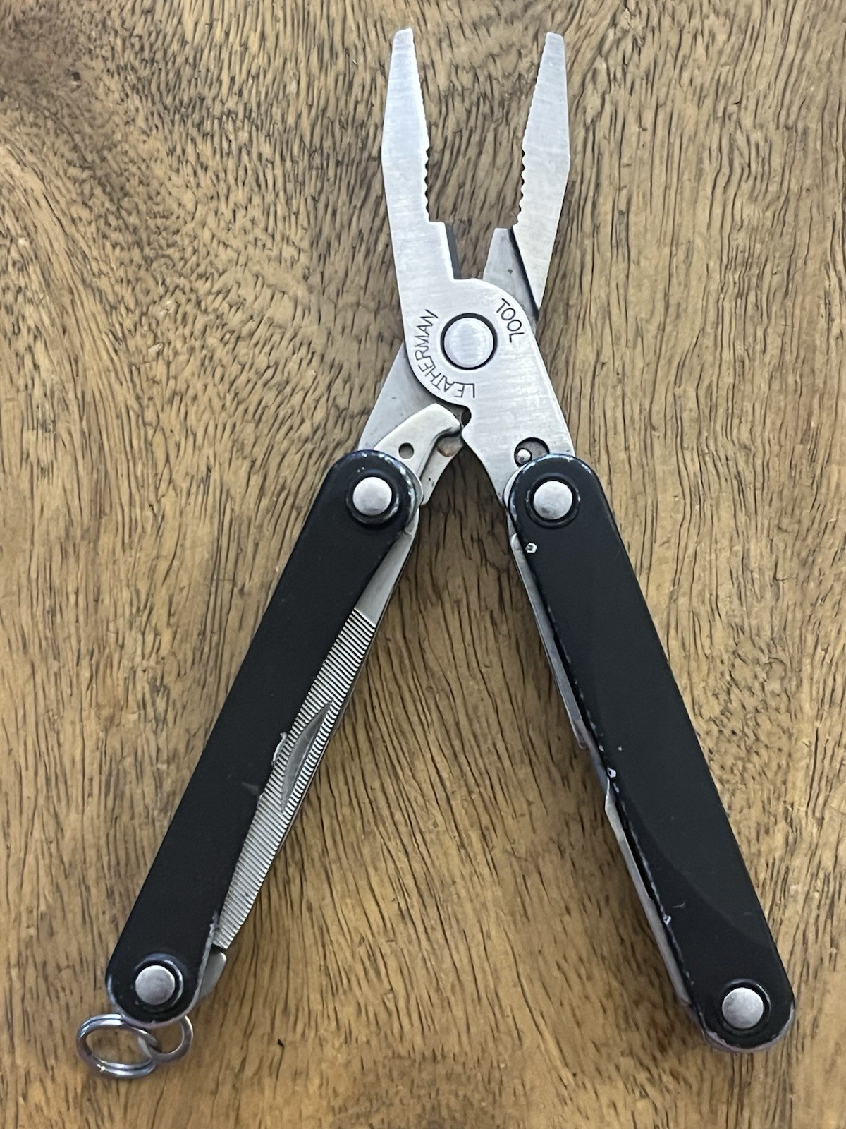 RETIRED Leatherman Squirt PS4 MultiTool Black DISCONTINUED SUPER NICE!