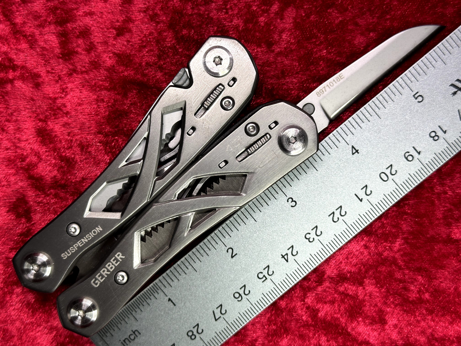 Gerber Suspension Gray 12 Tool Multi-Tool Plier Knife No Sheath Random Pick(117)