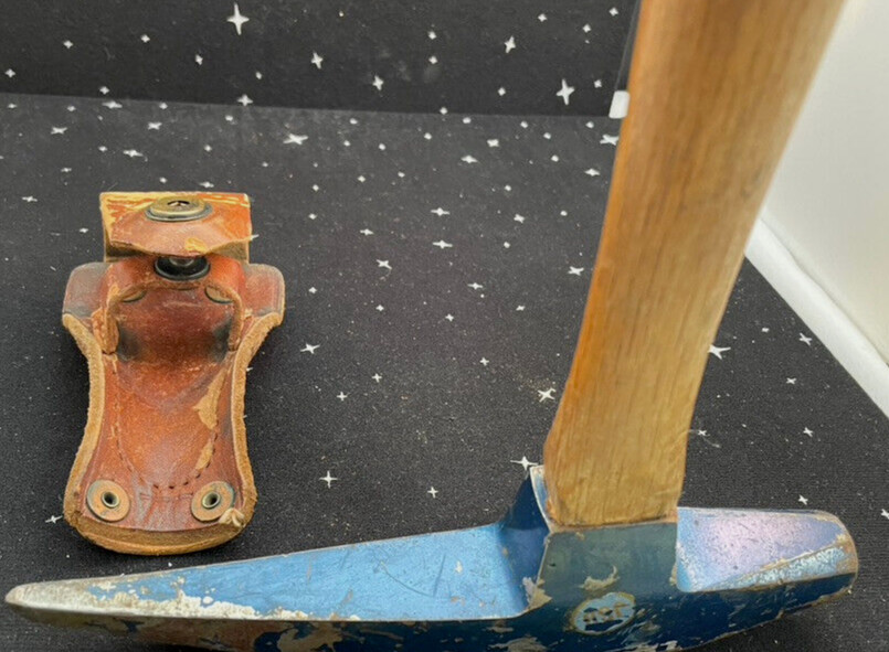 VTG JSB Mountain Climbers Hammer/Pick W/Sheath 13″ Japan