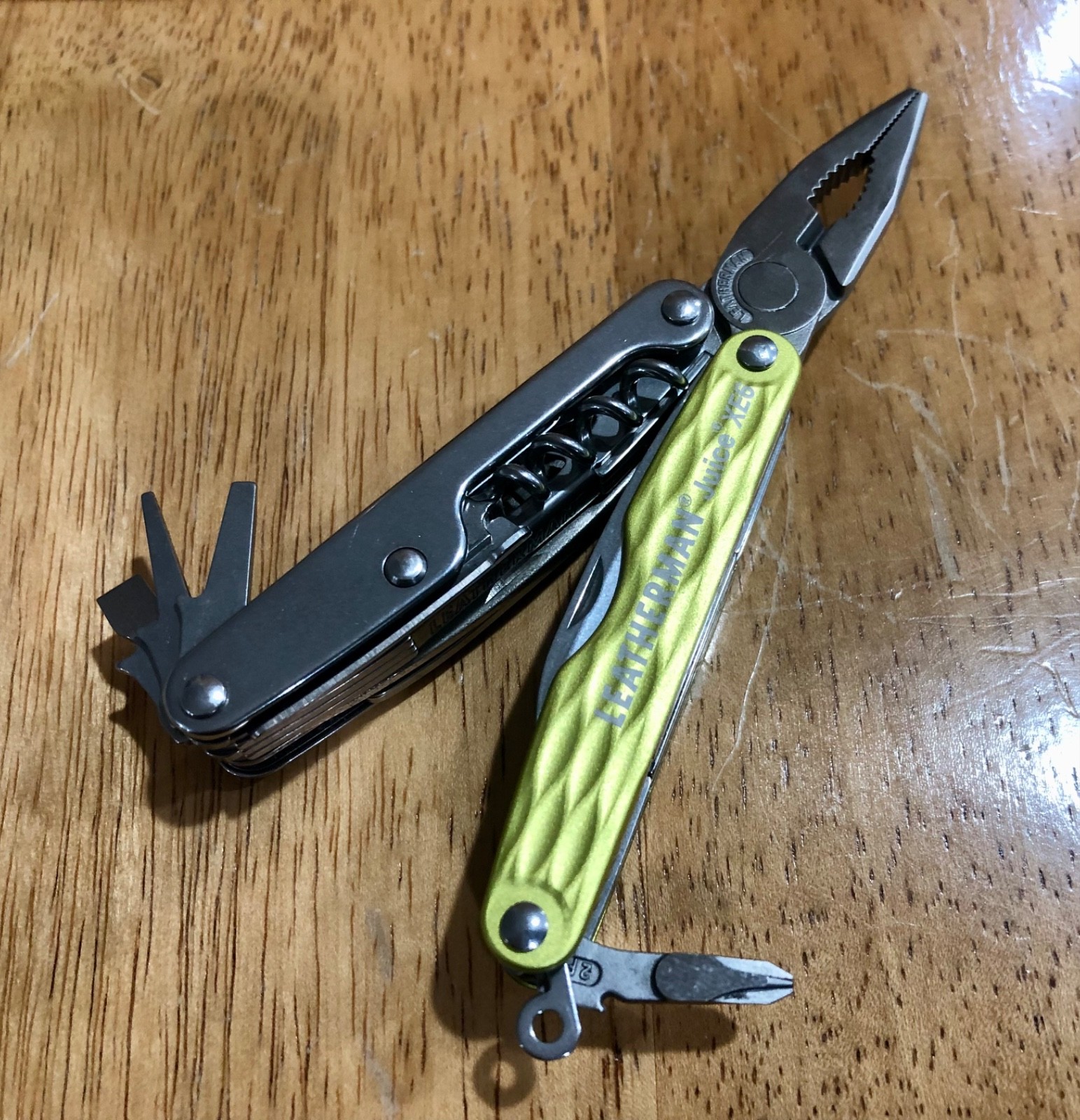 Leatherman Juice XE6 – New in Box