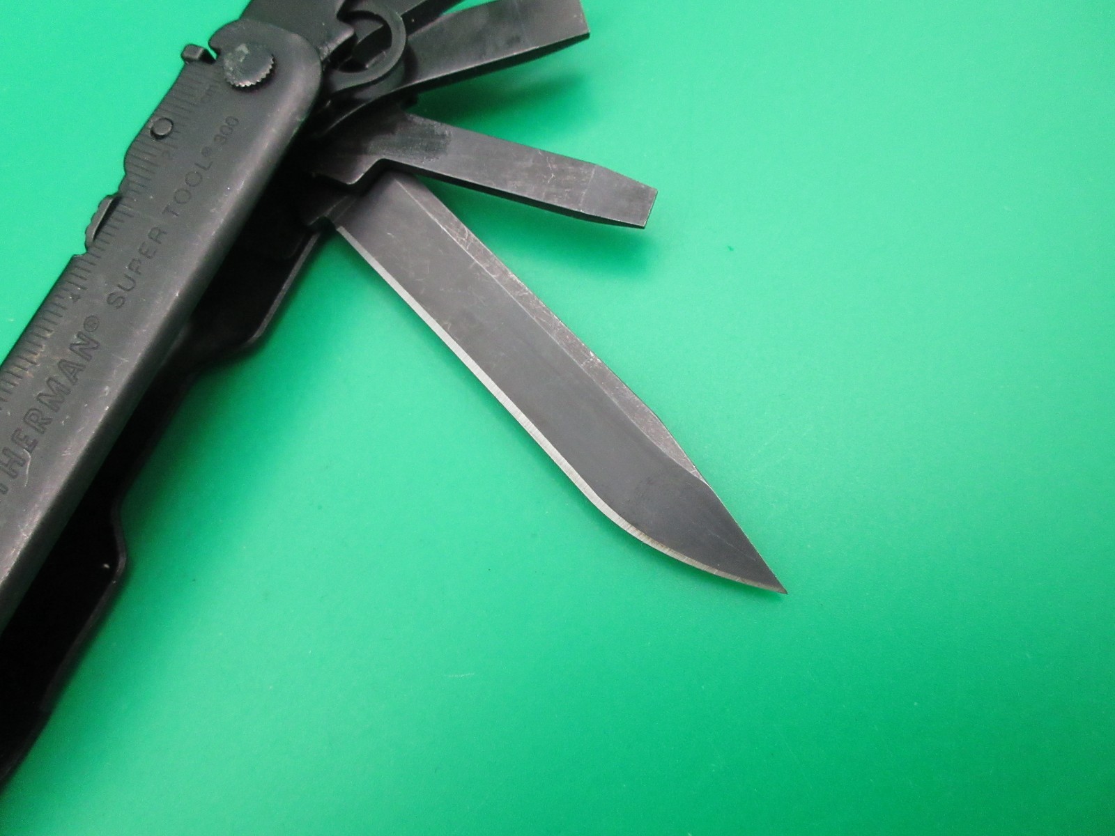 Leatherman Super Tool 300 Black Oxide Multi Tool Folding Knife USA #14A