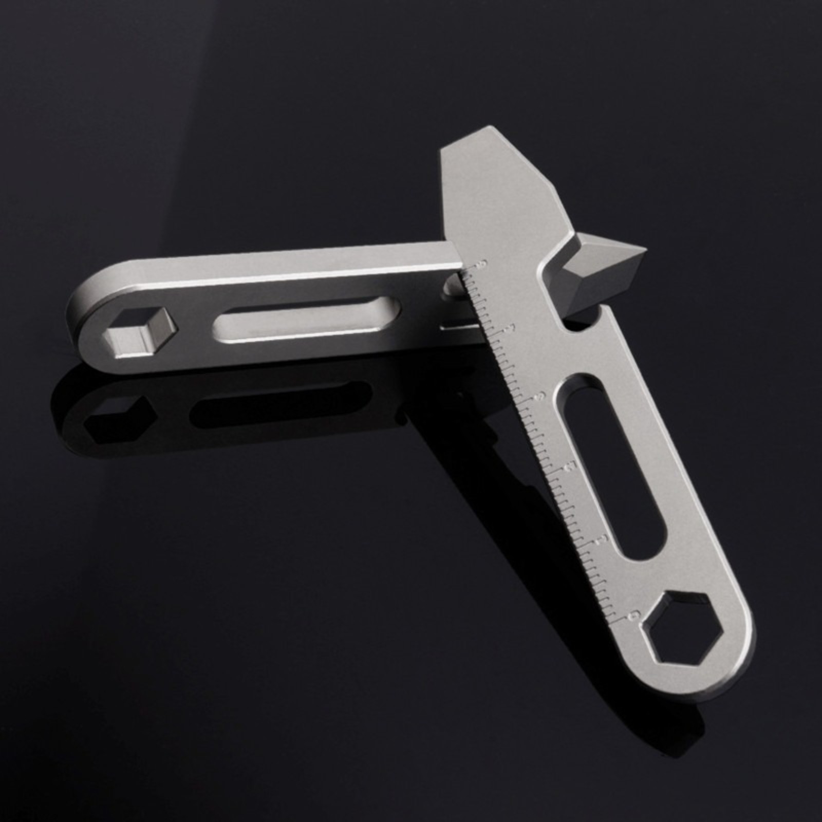 1PC Mini Titanium Alloy Keychain Pry Bar Crowbar Opener EDC Outdoor Multi Tools