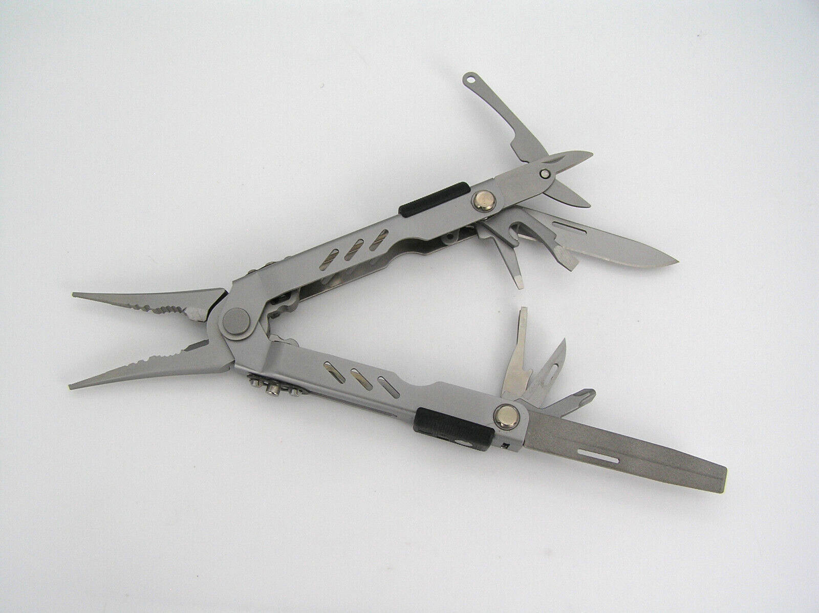 Gerber Fisherman MP400 Multi Tool w/ Sheath & Original Box Excellent Condition!