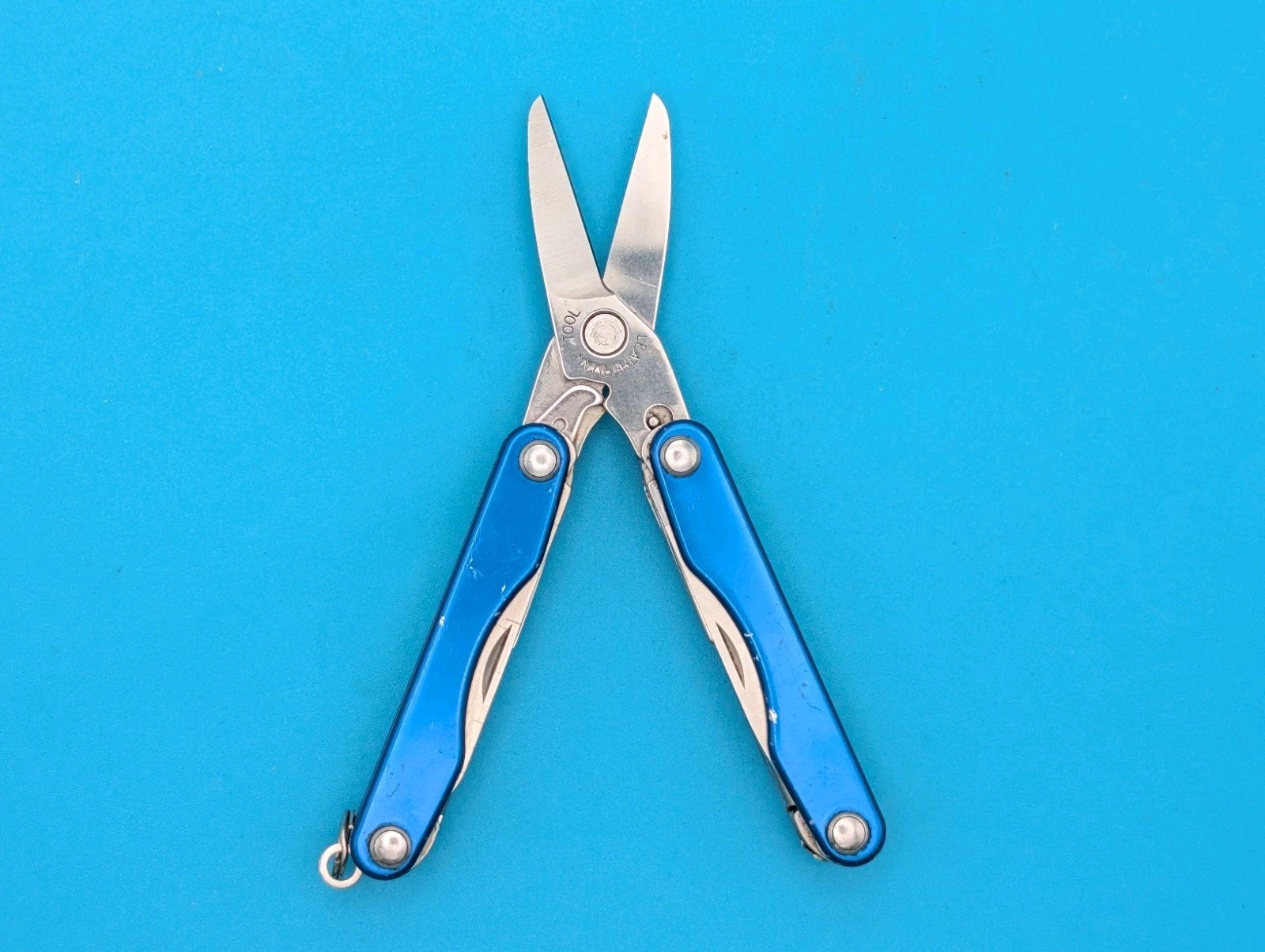 Leatherman Squirt S4 Multi-Tool, Key Ring, Retired, BLUE!
