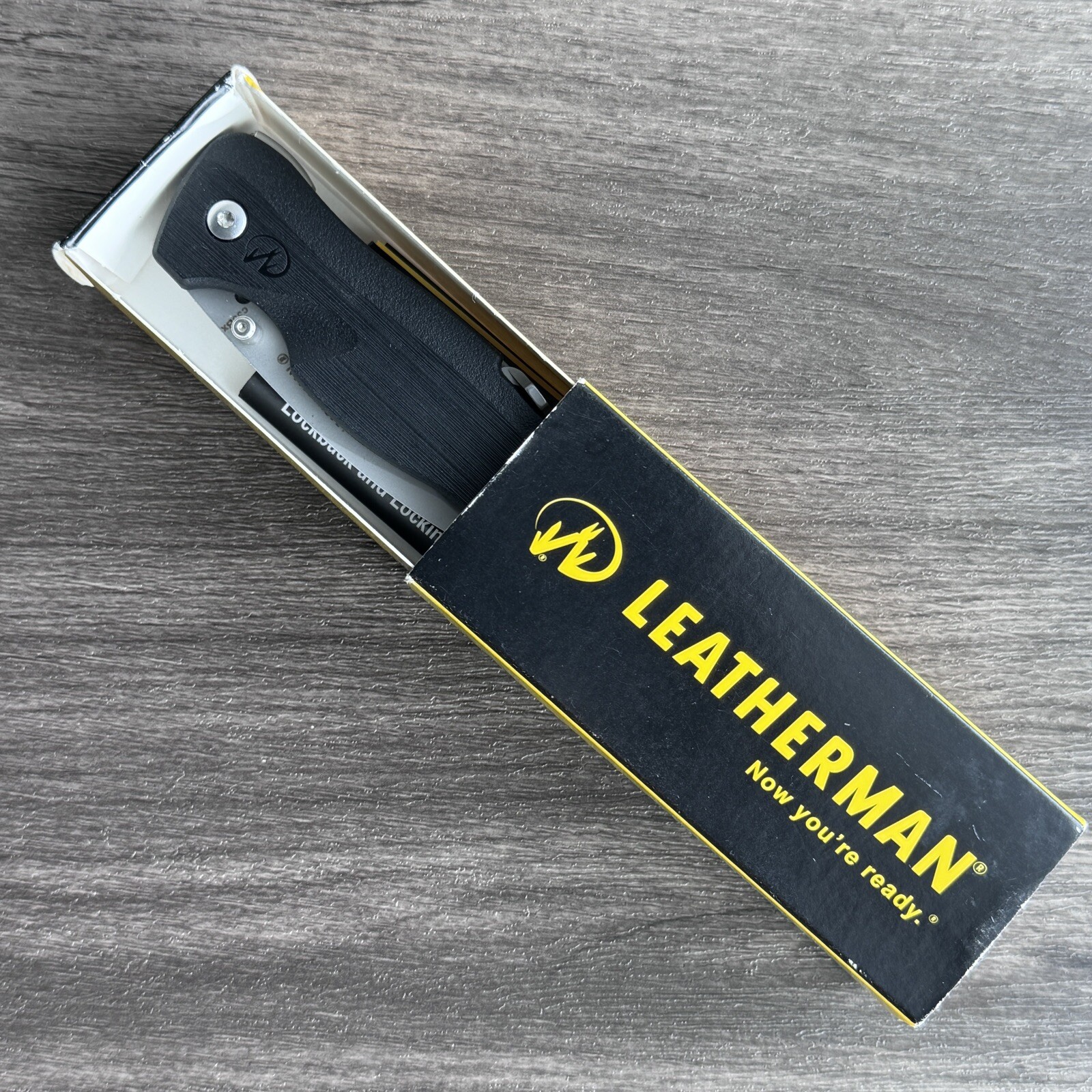 Leatherman c33BX locking liner multitool Product code 860321