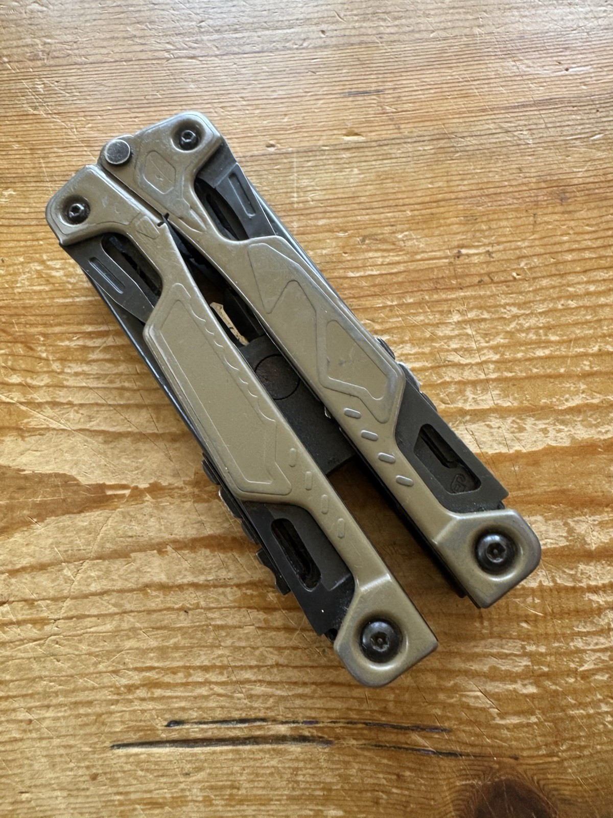 Leatherman OHT Multi-Tool Knife Discontinued! COYOTE TAN!