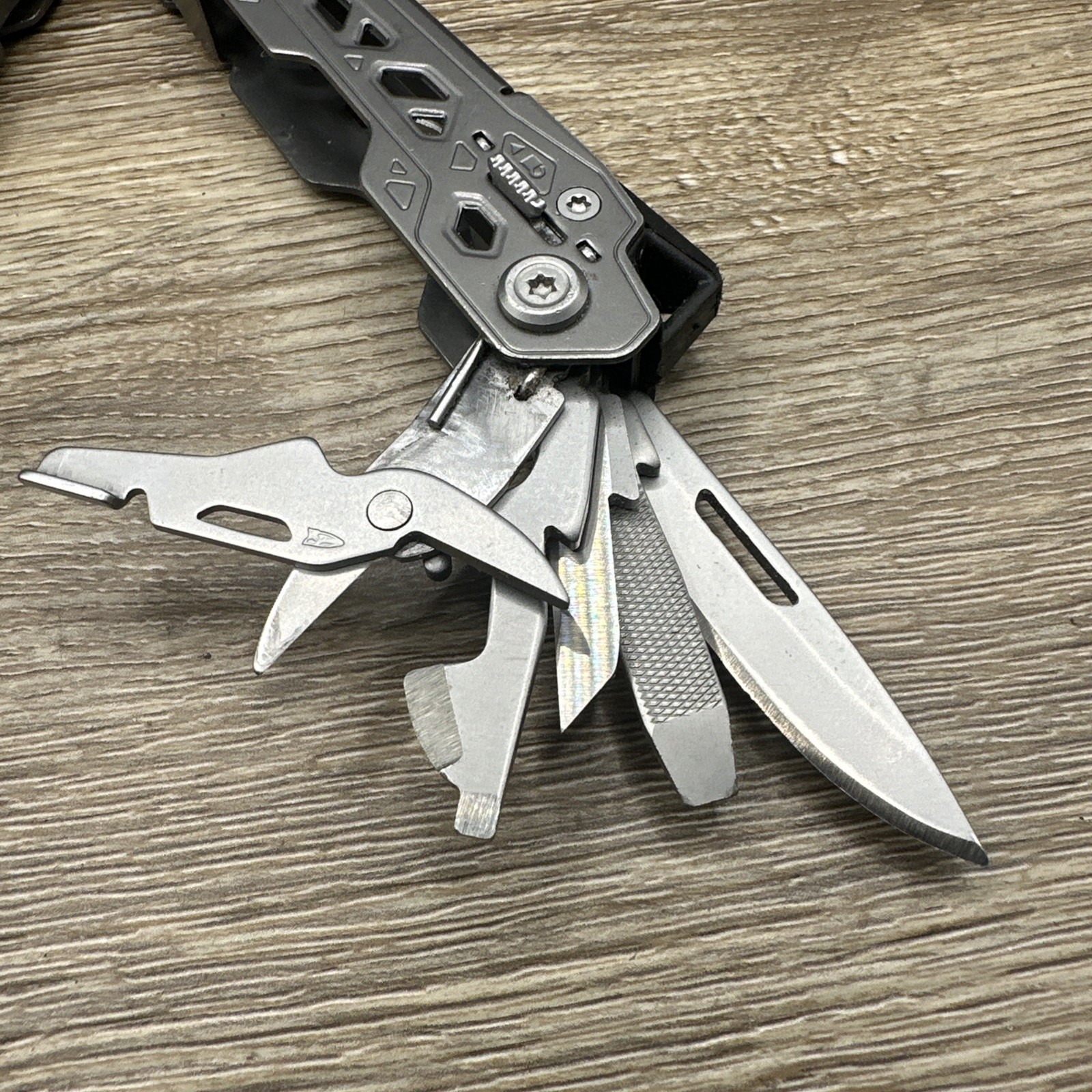 Gerber Truss Multi-Tool Pliers Knife Folding EDC FAST SHIPPING!