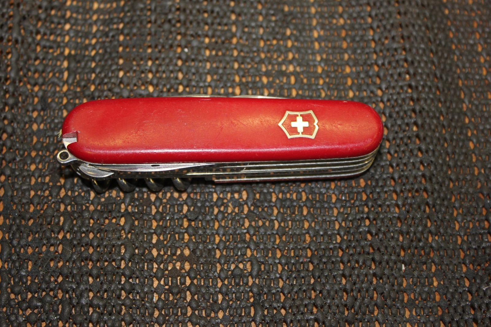 Victorinox Stainless Swiss Army Knife -officier suisse 10 function RED #765