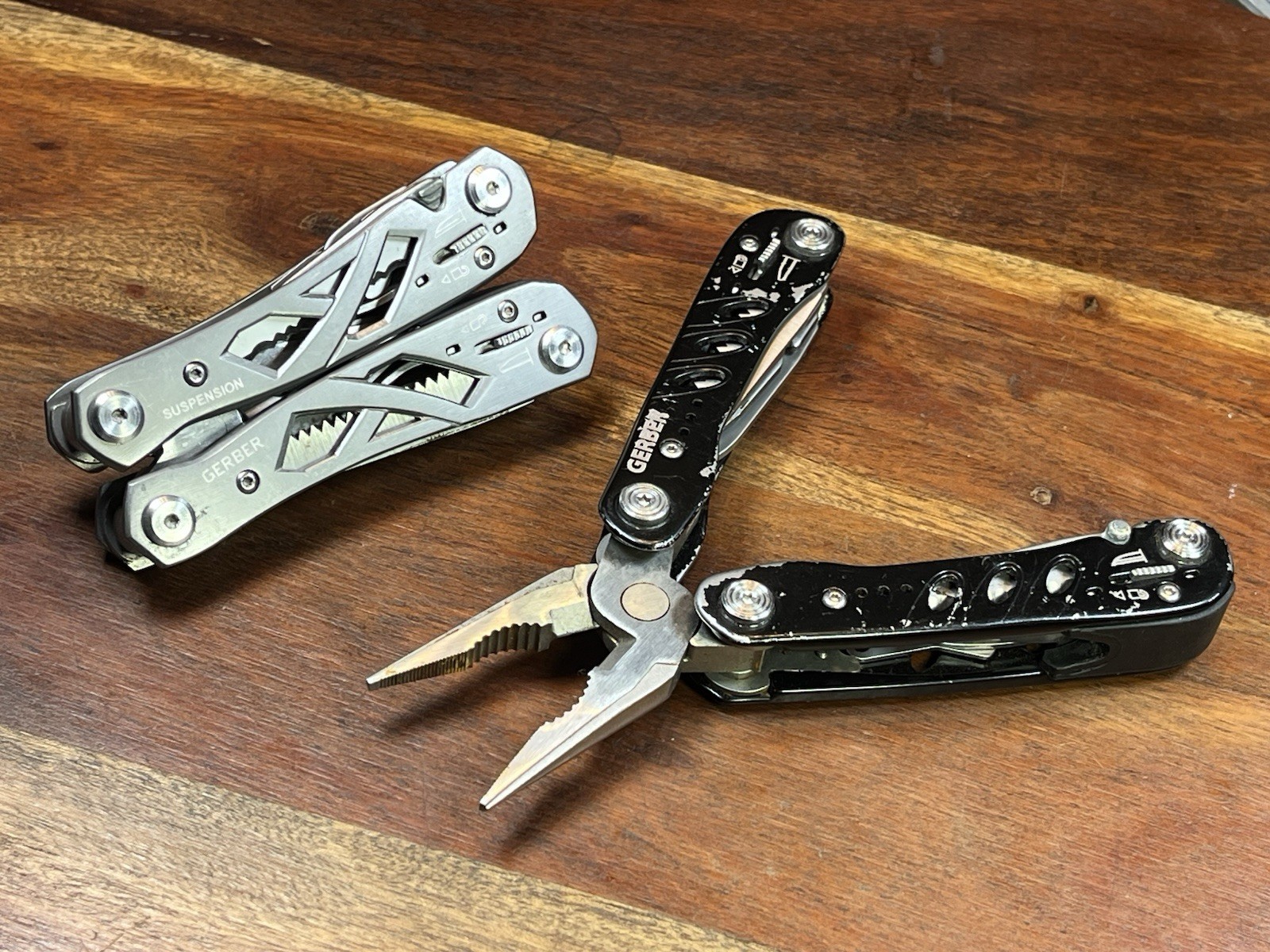 TSA CONFISCATED Gerber USA Suspension MultiTool – Saw Plier Knife (Lot of 2)