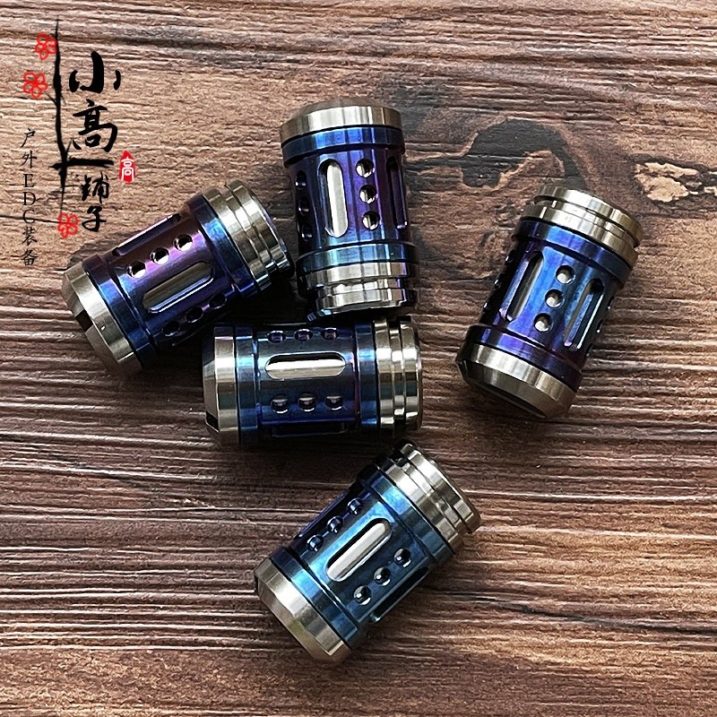 EDC Titanium Alloy Umbrella Rope End Flashlight Necklace Pendant Ring Accessory