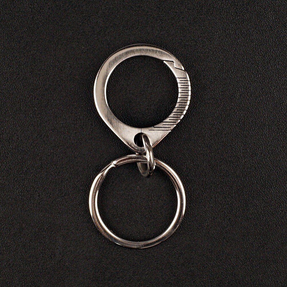Titanium Alloy Car Keychain Pendant Key Ring Multi outdoor Backpack Key Chain