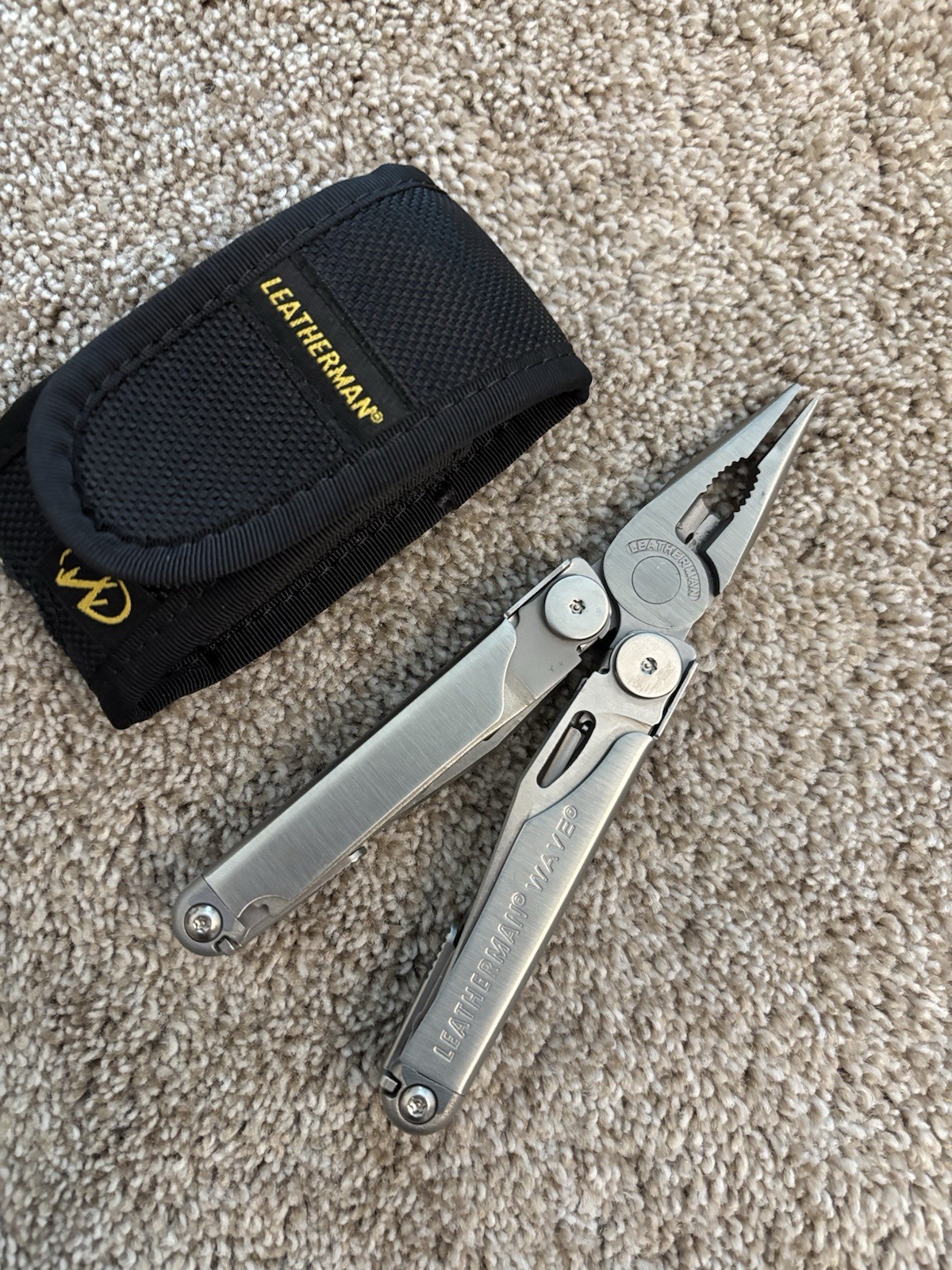 Leatherman Wave Plus + Stainless Steel Multi-Tools