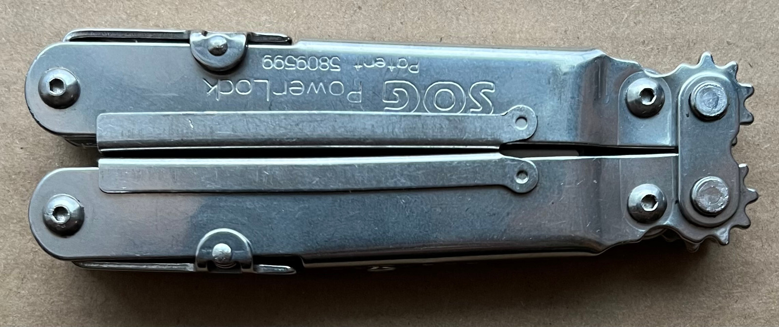SOG PowerLock Multi-Tools