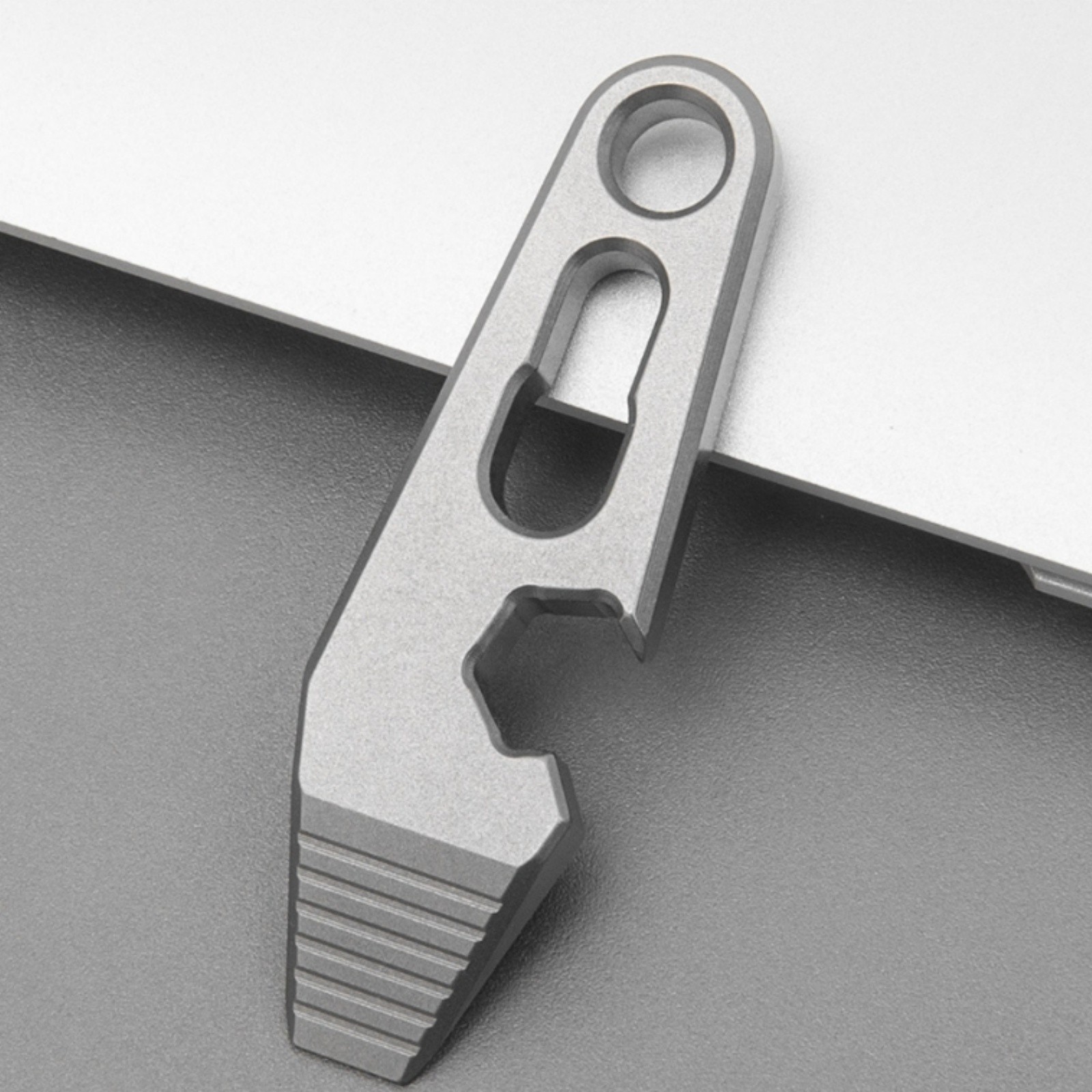 Titanium Alloy Mini EDC Pry Bar Bottle Opener Keychain Pocket Tool Lightweight