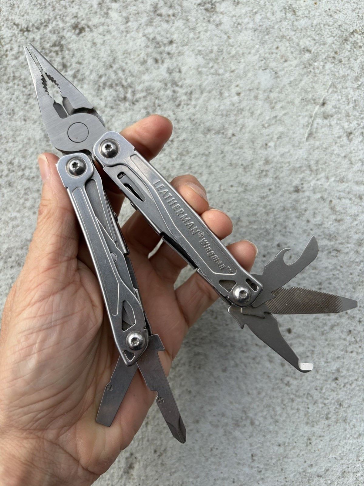 LEATHERMAN WINGMAN 14-IN-1 MULTI-TOOL, PLIERS, SCISSORS, SCREWDRIVER, CLIP, EXC!